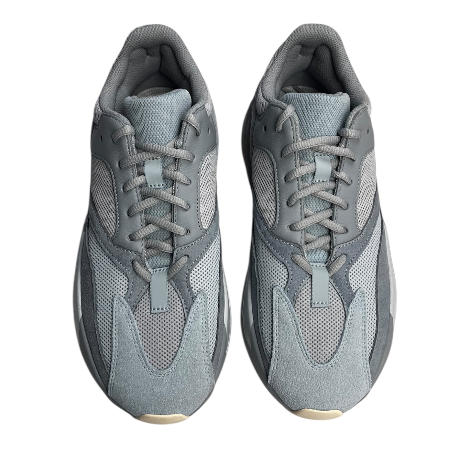 Yeezy Boost 700 Inertia (Used)
