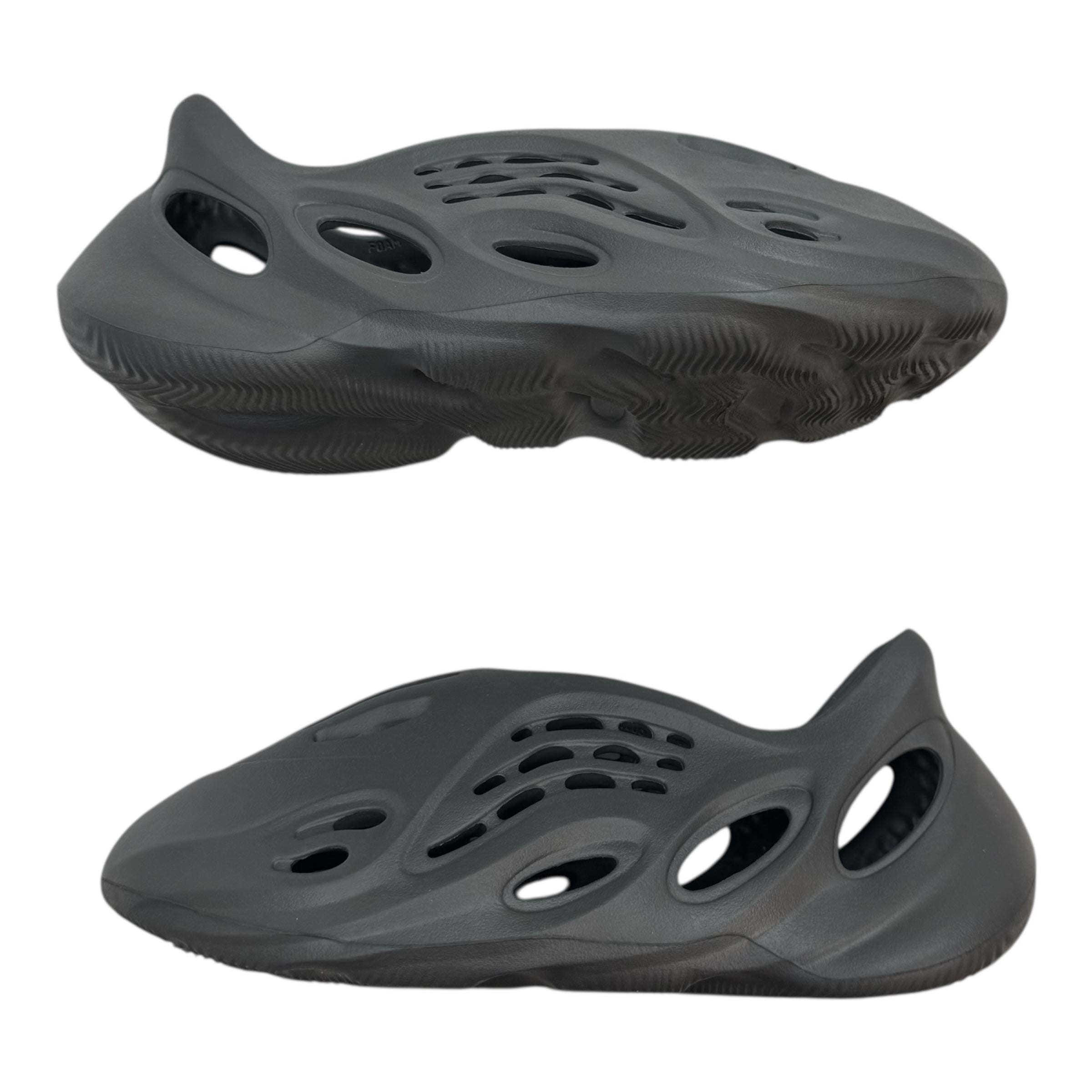 Yeezy Foam RNNR Carbon (Used)