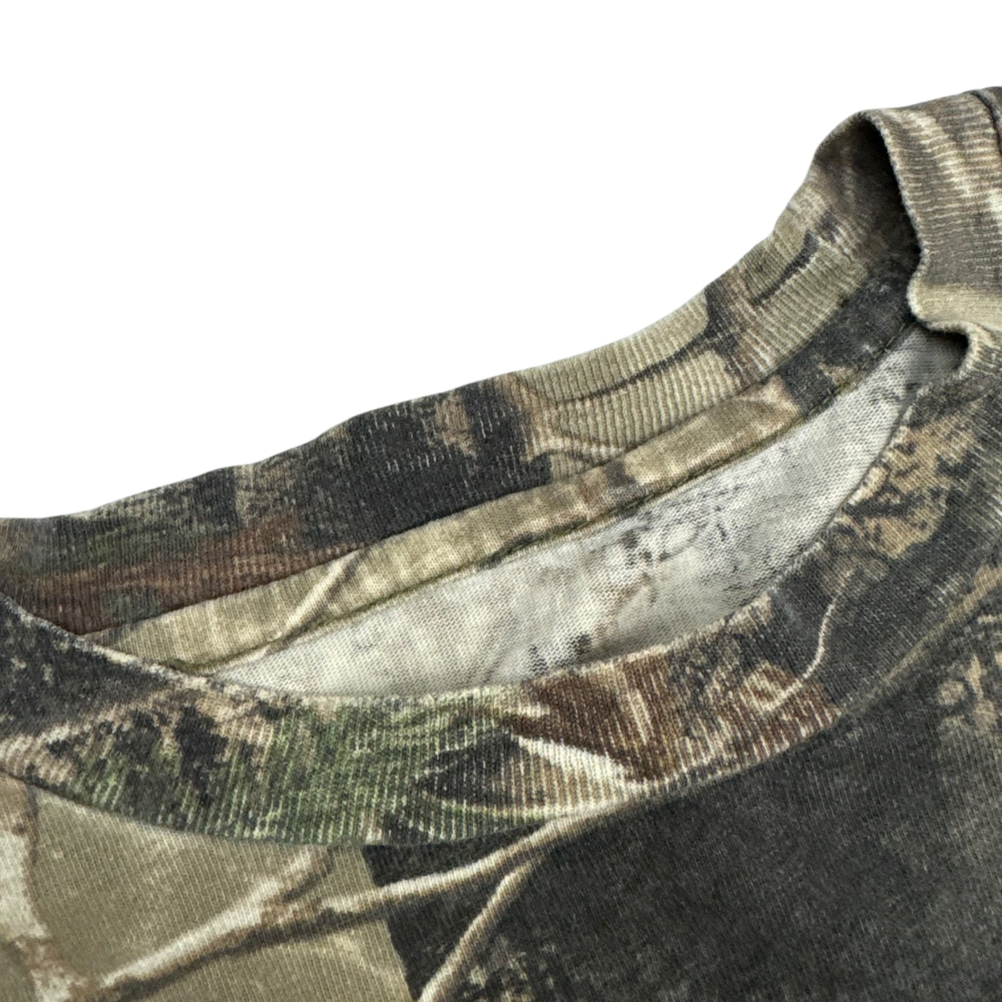 Vintage Distressed Realtree Longsleeve Pocket T-Shirt
