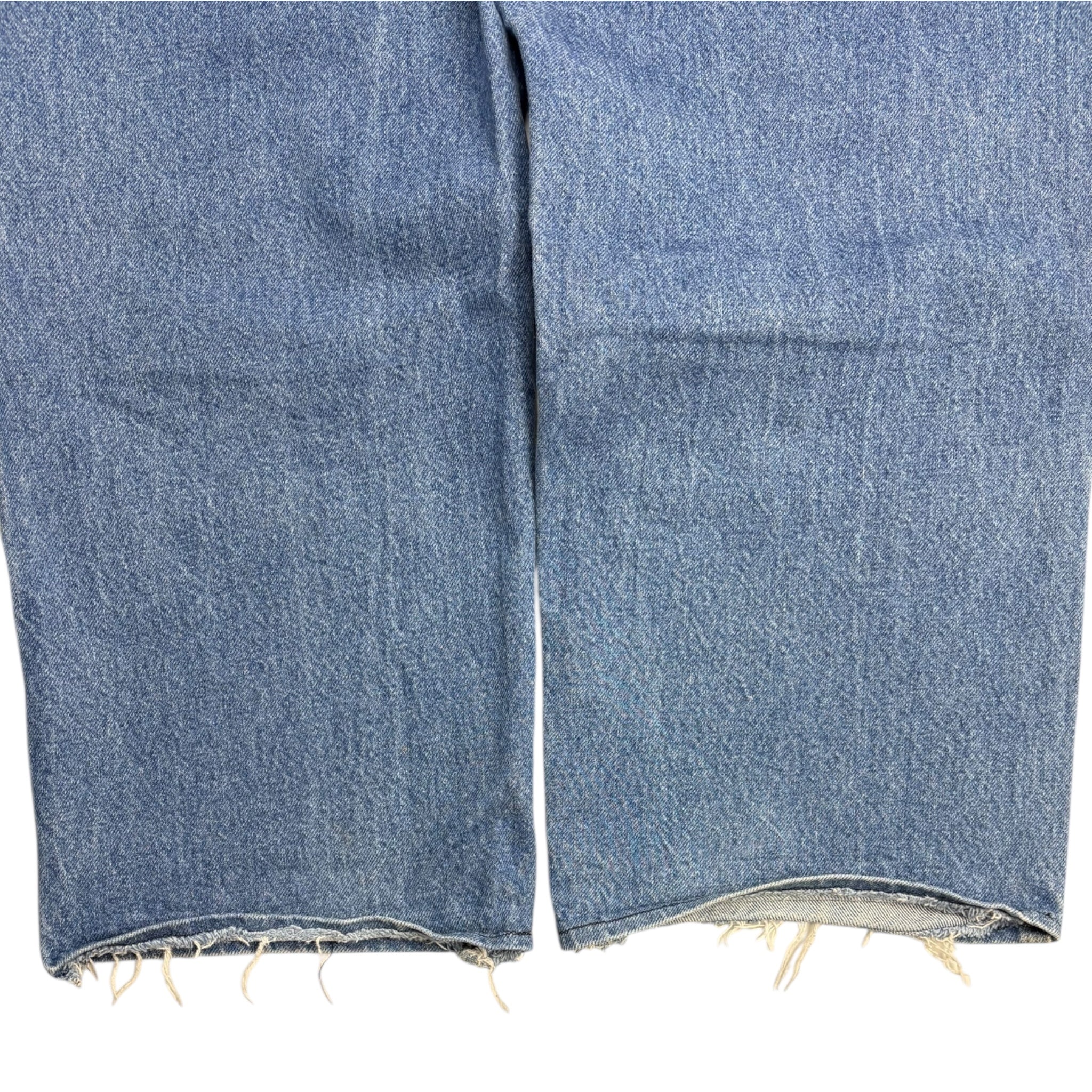 Vintage Carhartt Medium Wash Denim Double Knee
