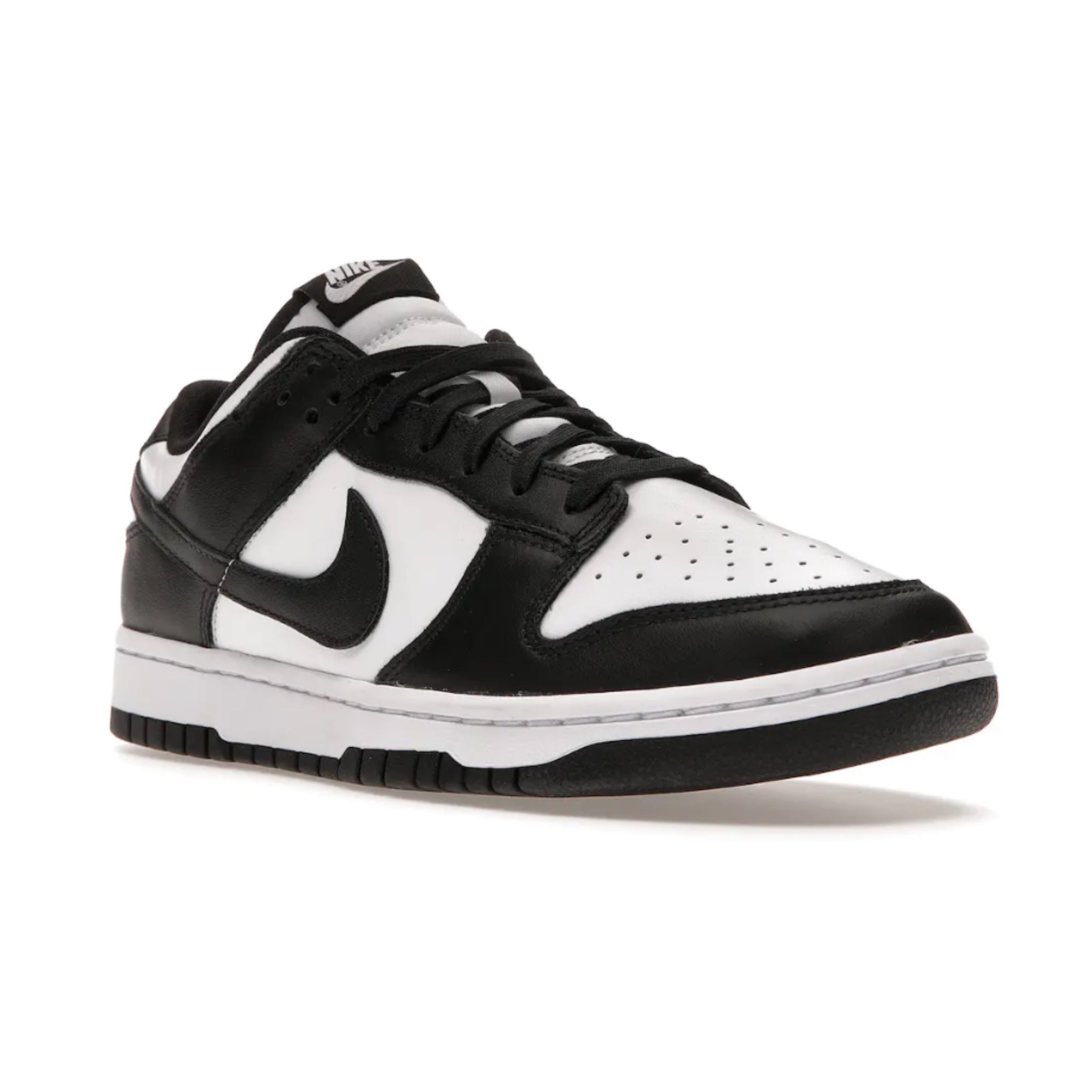 (W) Nike Dunk Low Black/White Panda