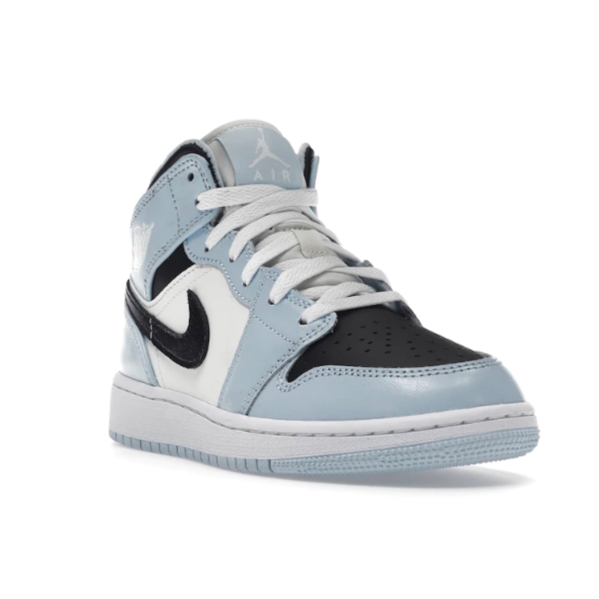 Jordan 1 Mid Ice Blue
