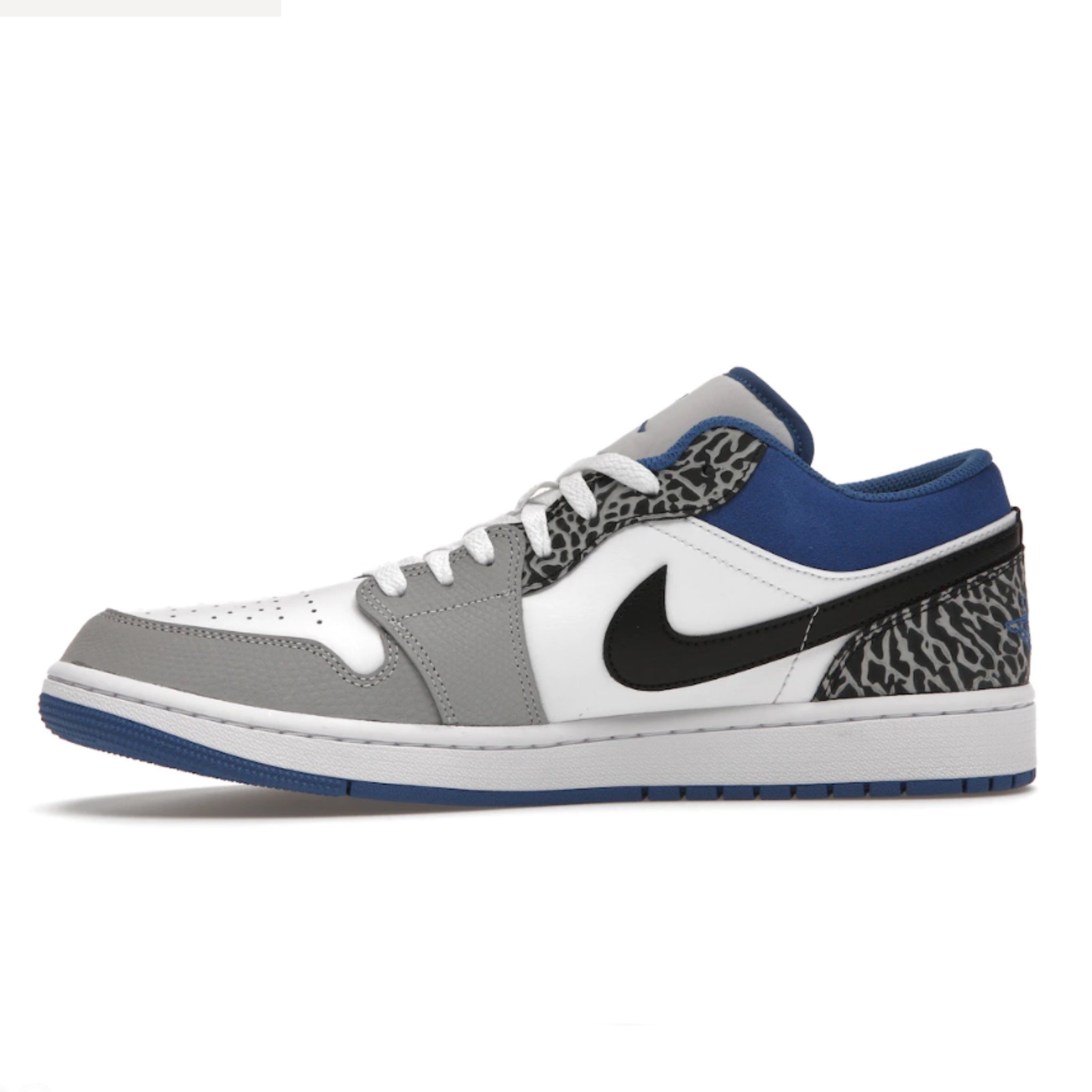 Jordan 1 Low SE True Blue