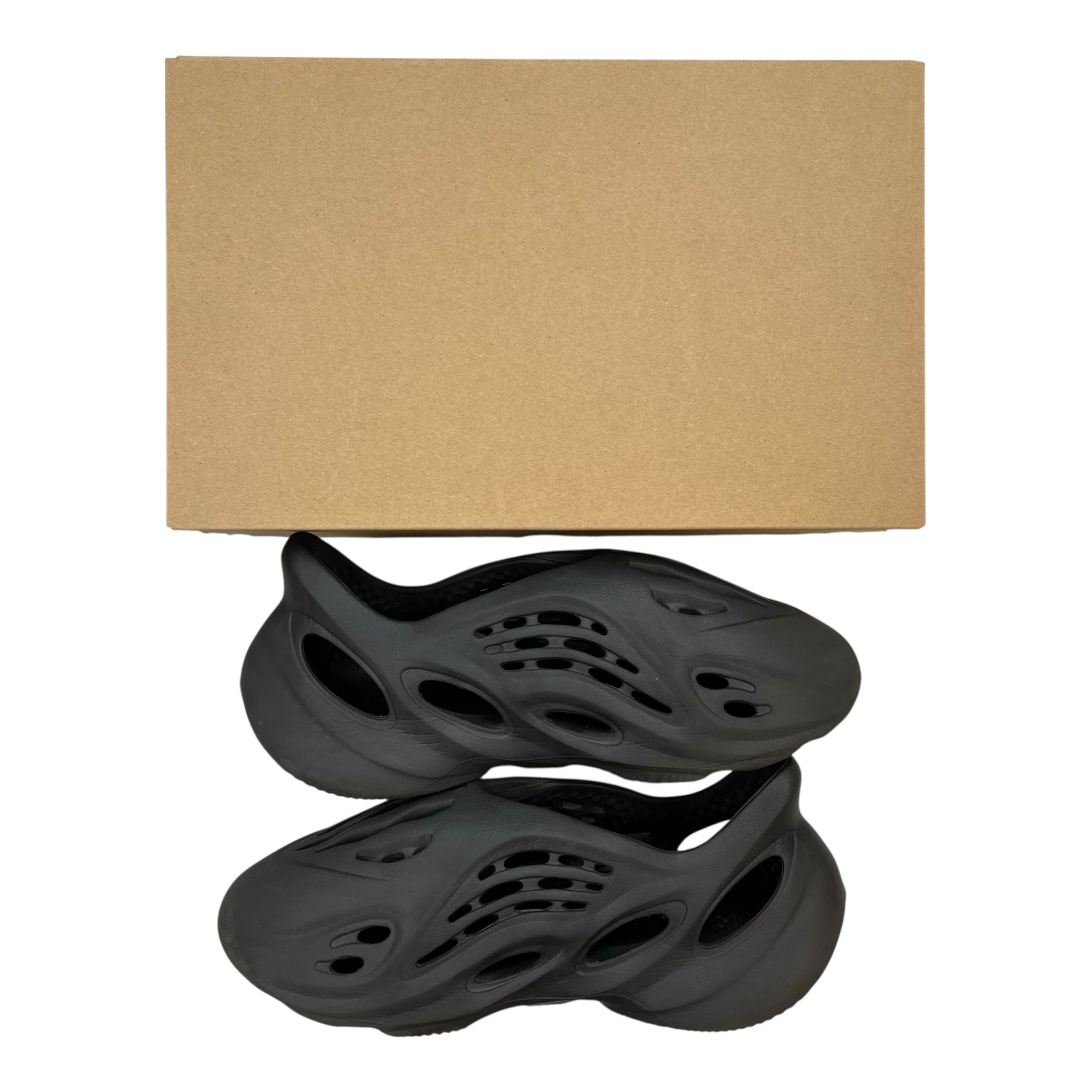 Yeezy Foam RNR Carbon (Used)