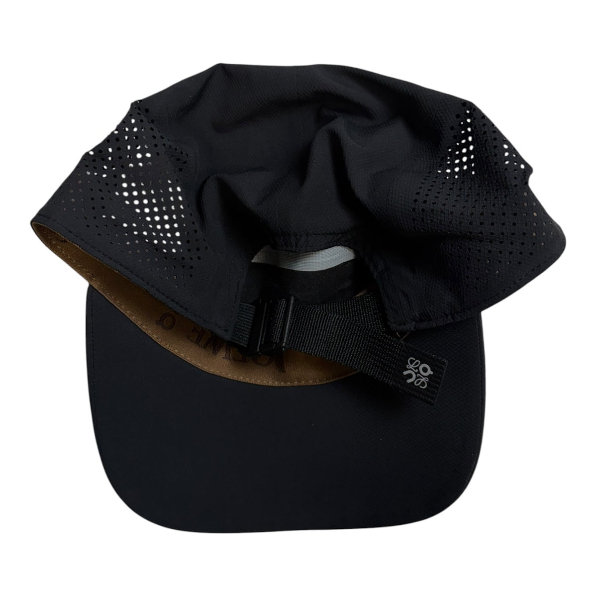Loewe x ON Technical Shell Cap Black