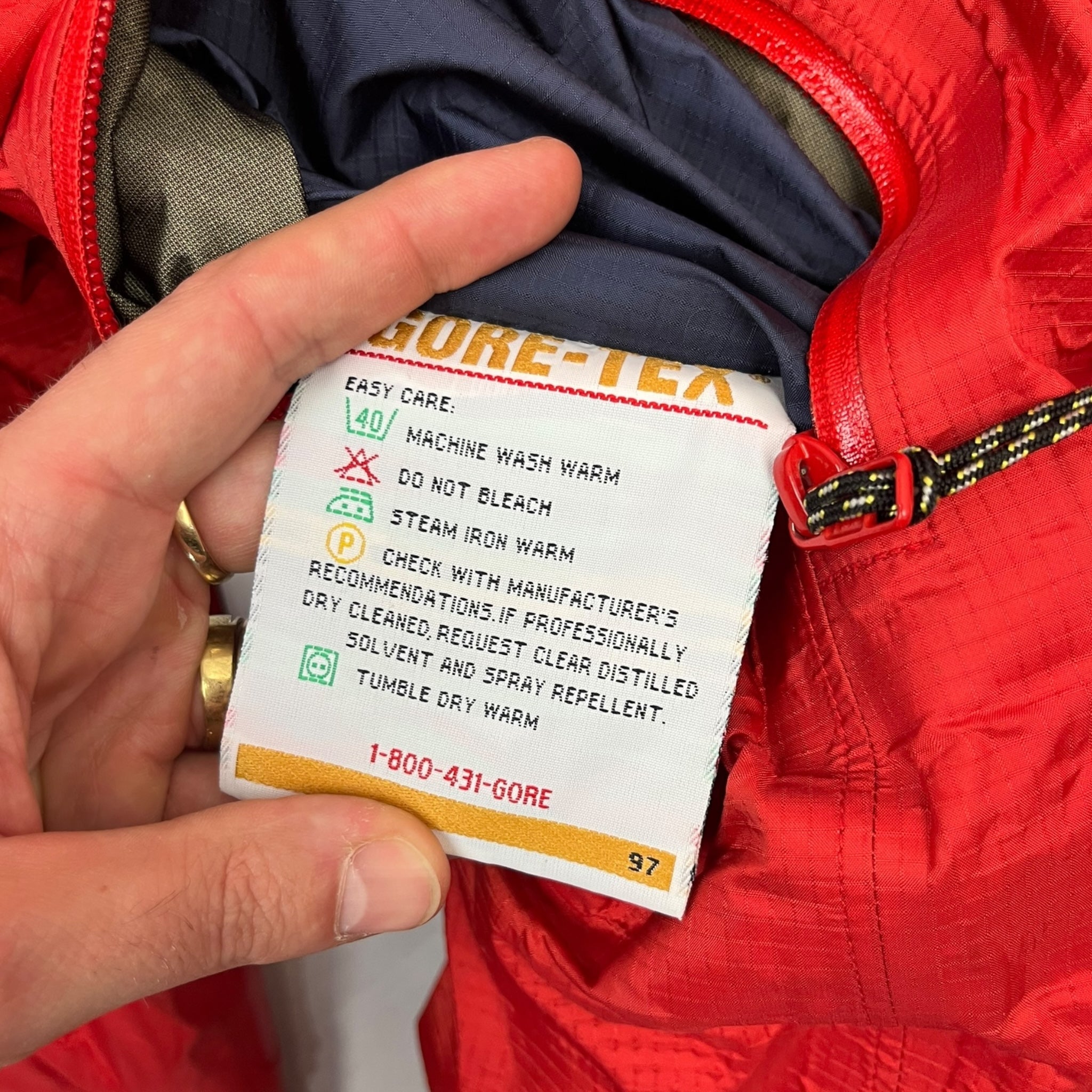 1998 Arc'Teryx Theta AR Jacket Molten Red