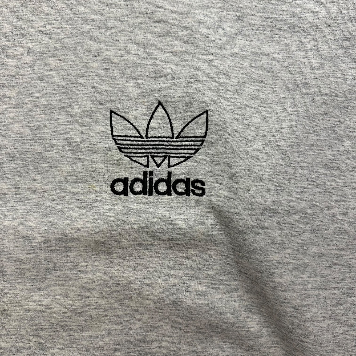 Vintage Adidas Crewneck Grey