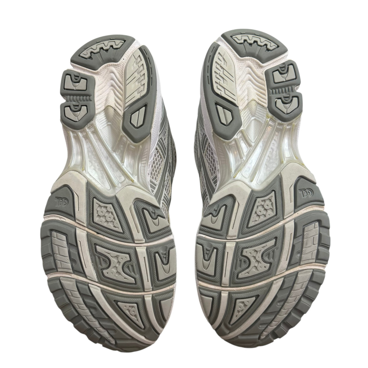 (W) ASCICS Gel-Kayano 14 Cloud Grey (Used)