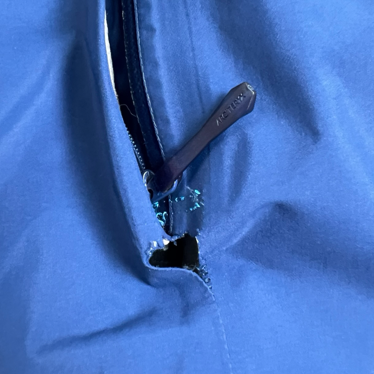 Arc'teryx Fission SV Gortex Jacket Blue