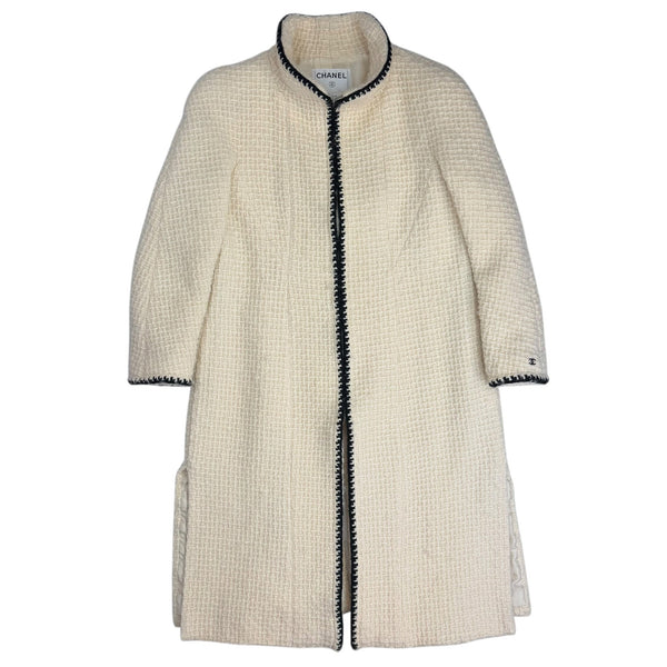 (W) Fall 2000 Chanel Wool Blanket Stitched Zip Up Coat Cream