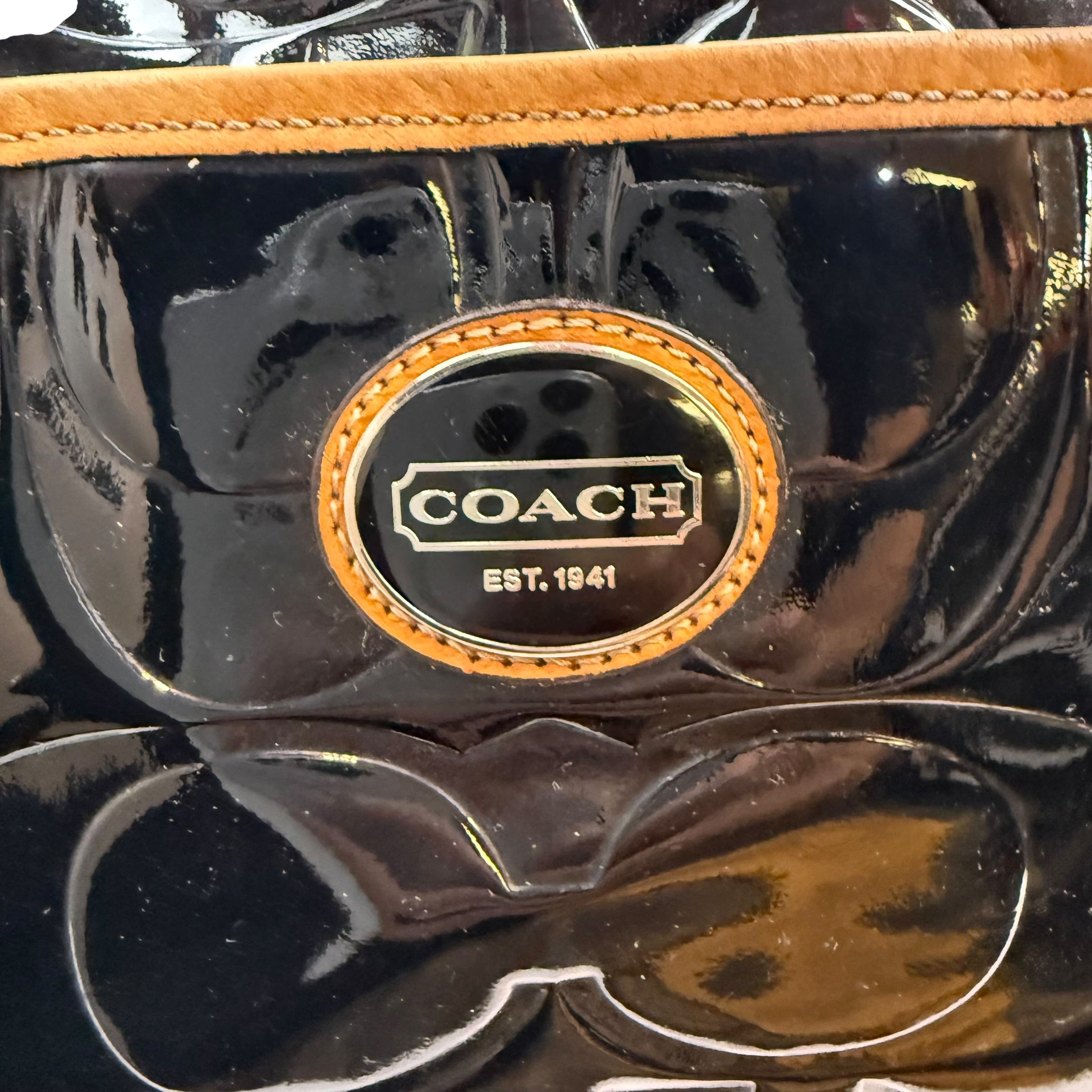(W) Vintage Coach Peyton Embossed Signature Patent Leather Tote Bag