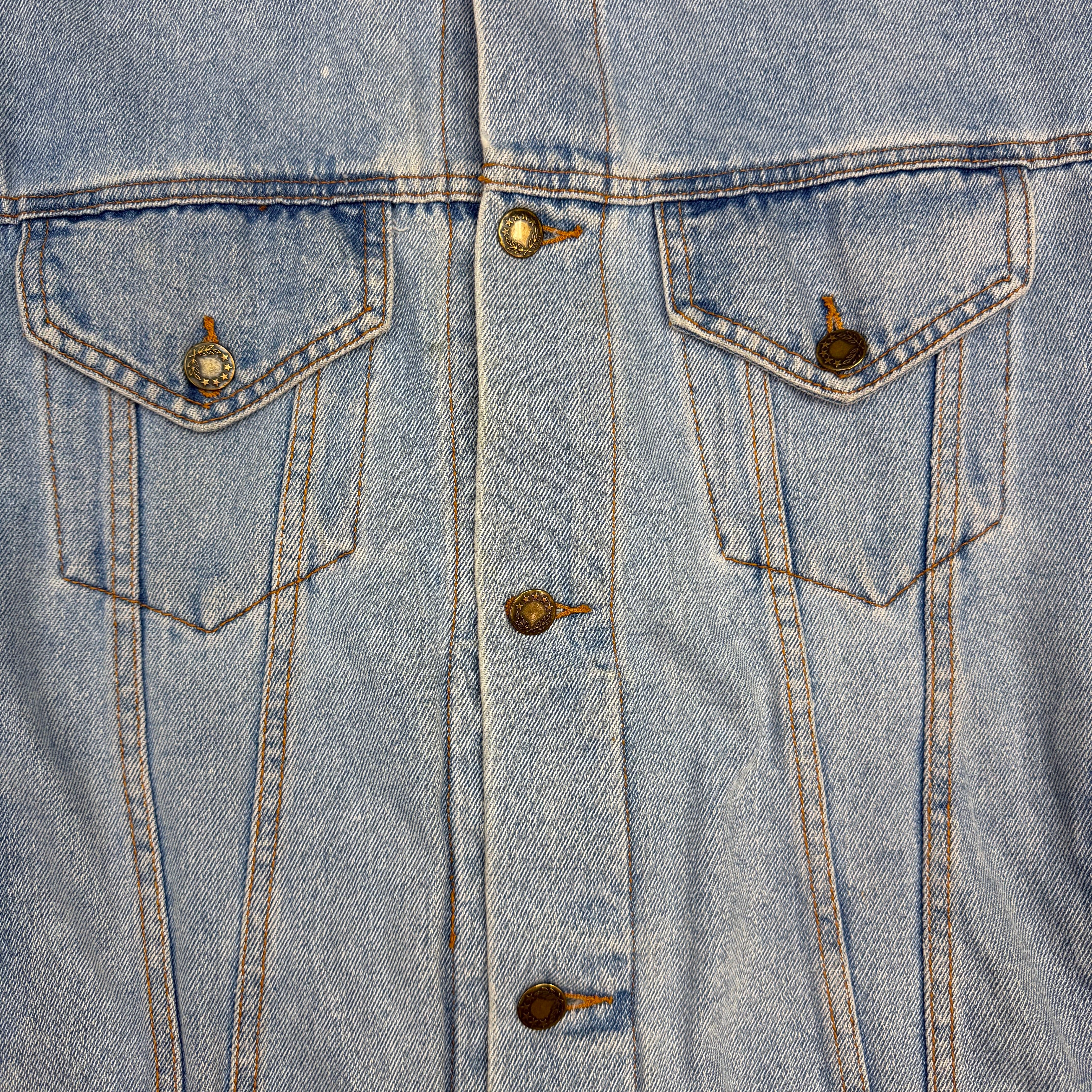 1991 Warner Bros Looney Tunes Light Wash Denim Jacket Blue