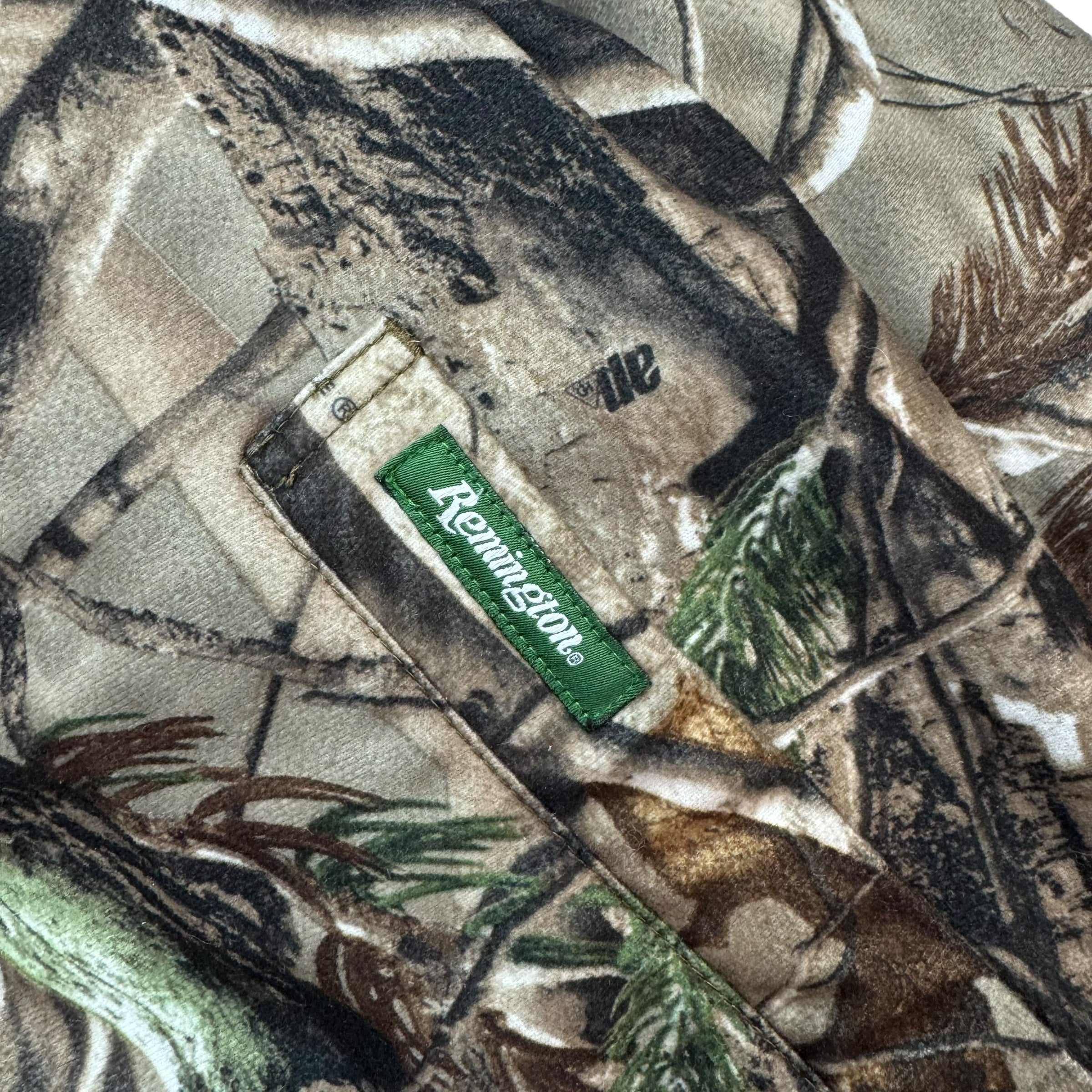 Vintage Remington Realtree Camo Jacket