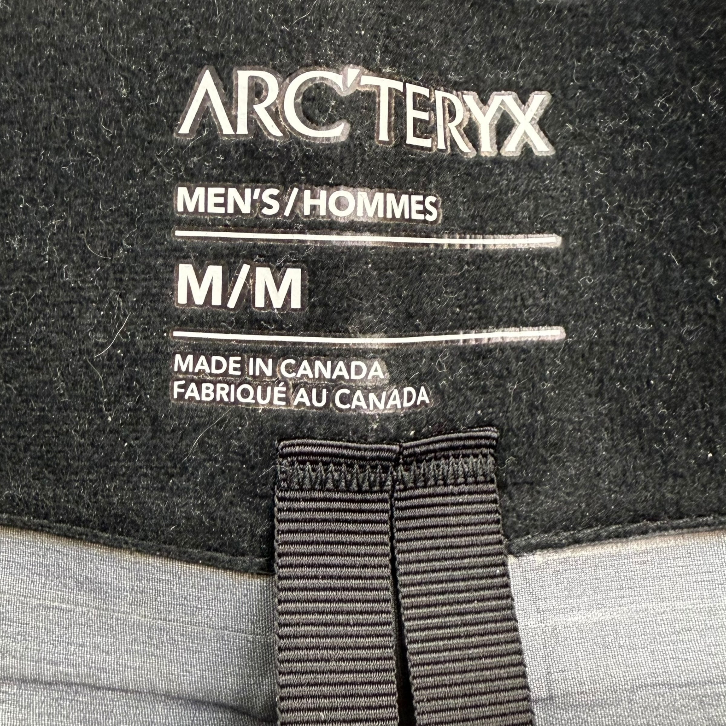Arc’teryx Alpha SV Jacket 24K/Black