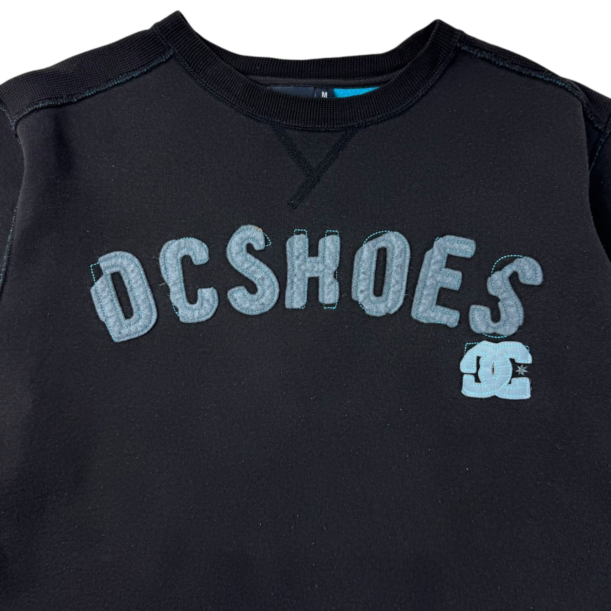 Vintage DC Shoes Spellout Embroidered Crewneck