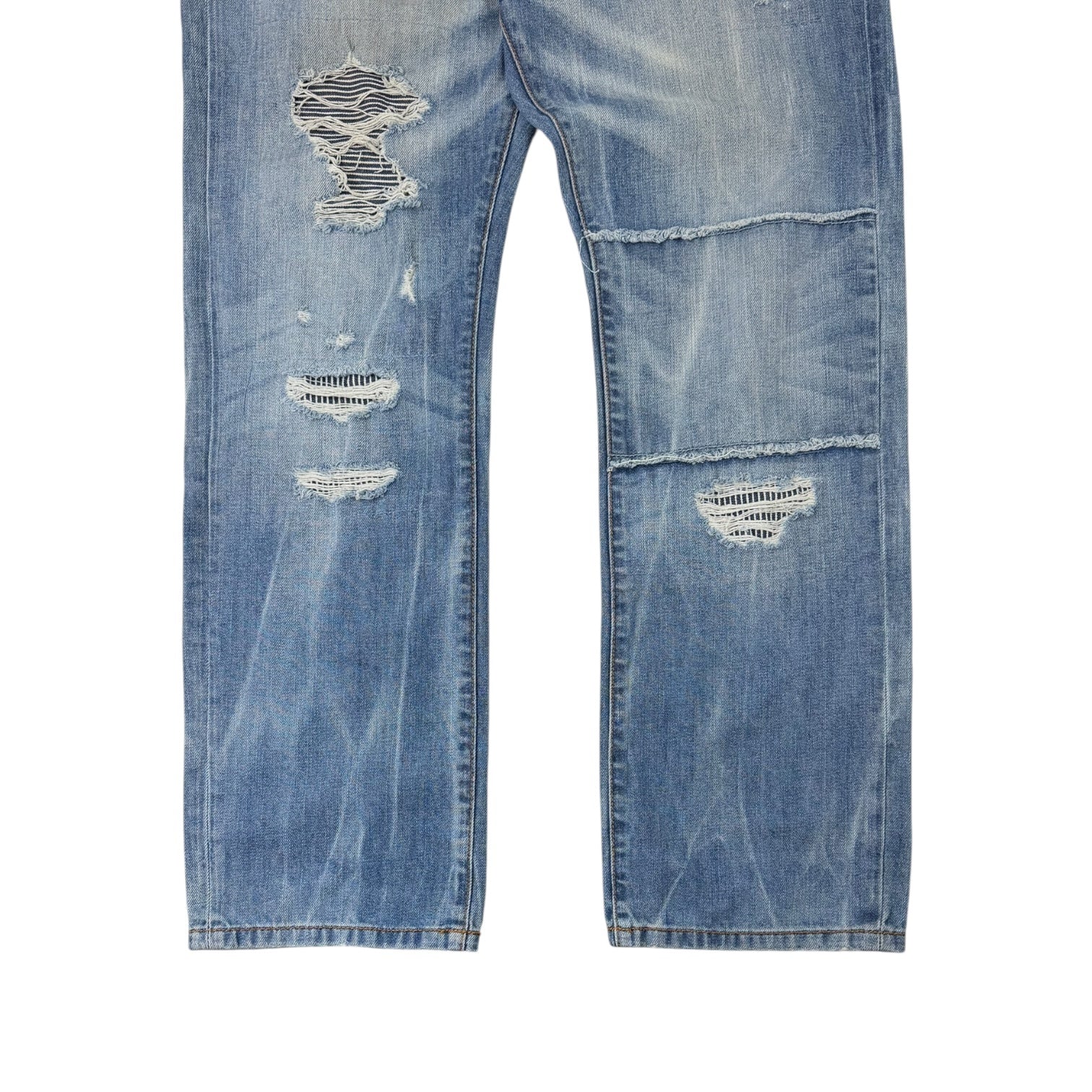 Vintage Y2K Rocawear Ripped Jeans Medium Wash