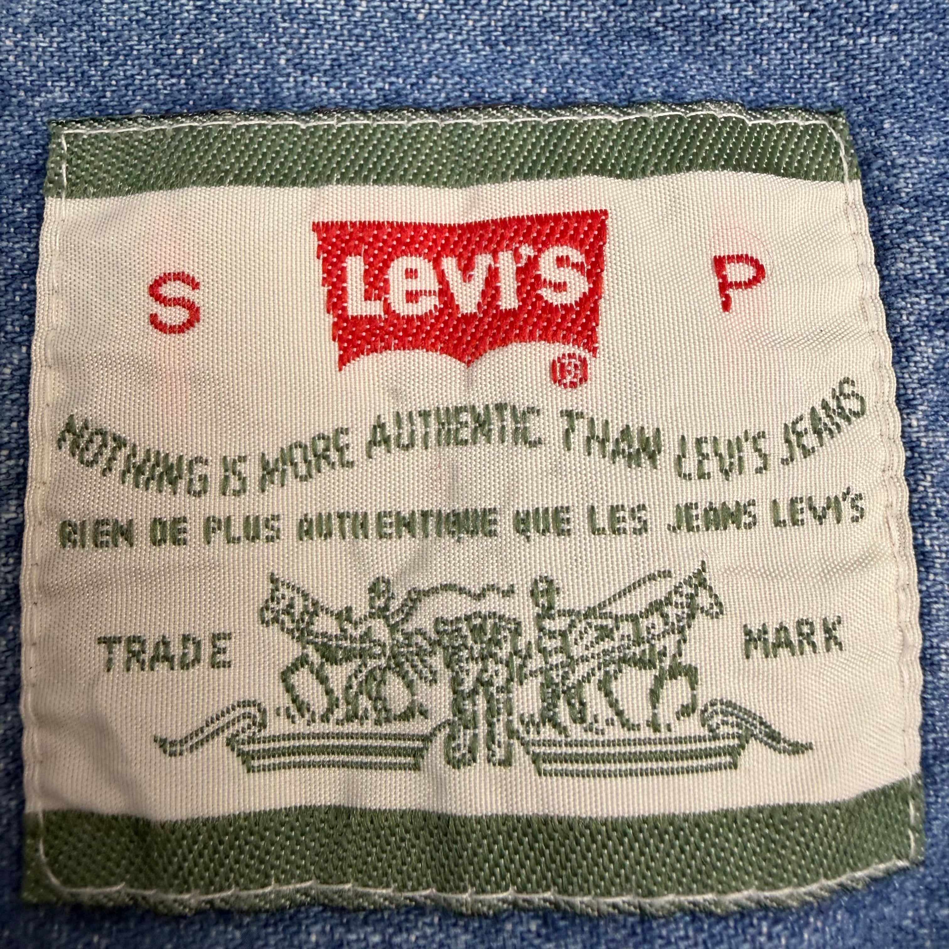 Levi’s Denim Button Up Shirt Blue