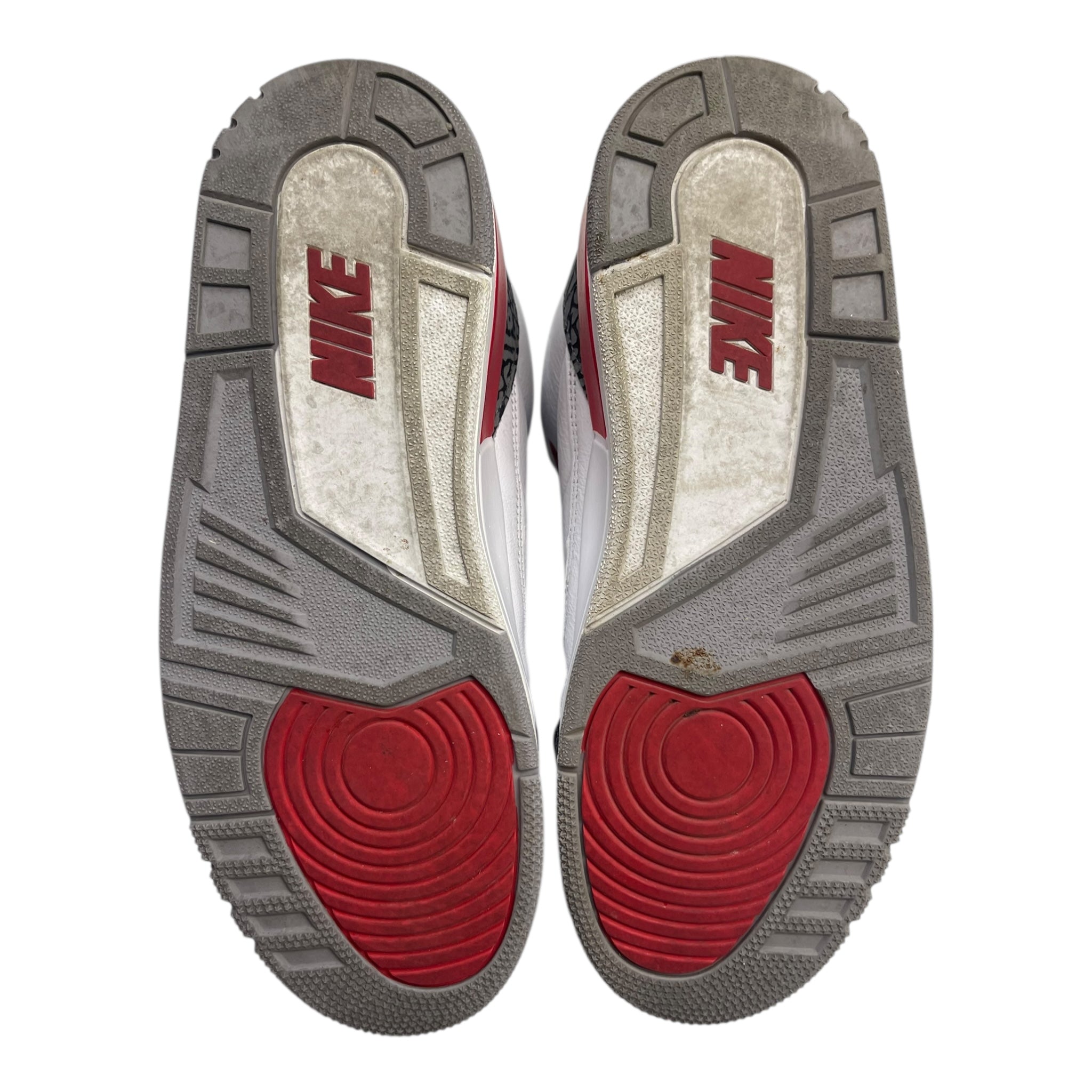 Jordan 3 Fire Red (2022) (Used)