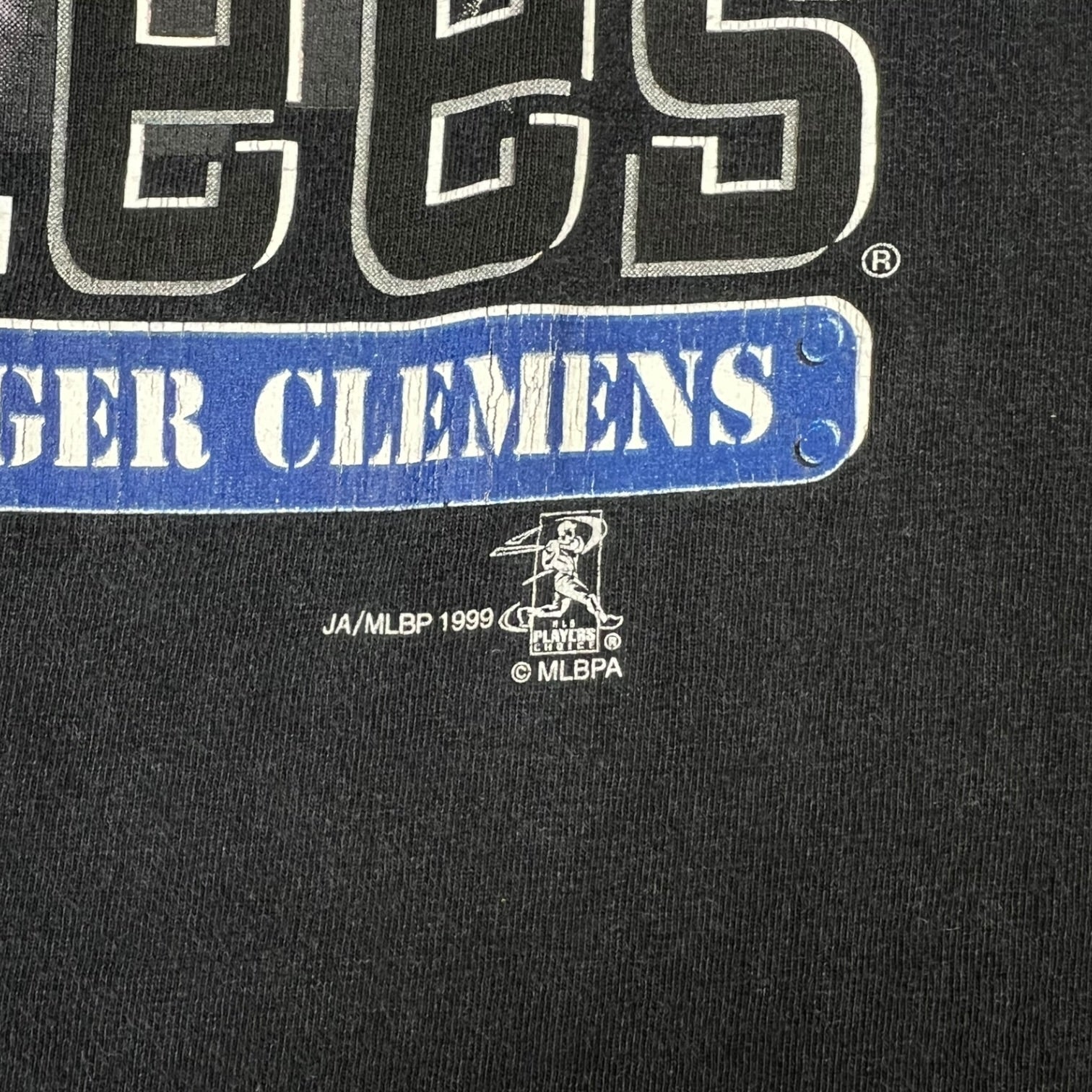 Vintage 1999 Roger Clemens Yankees T-Shirt Black