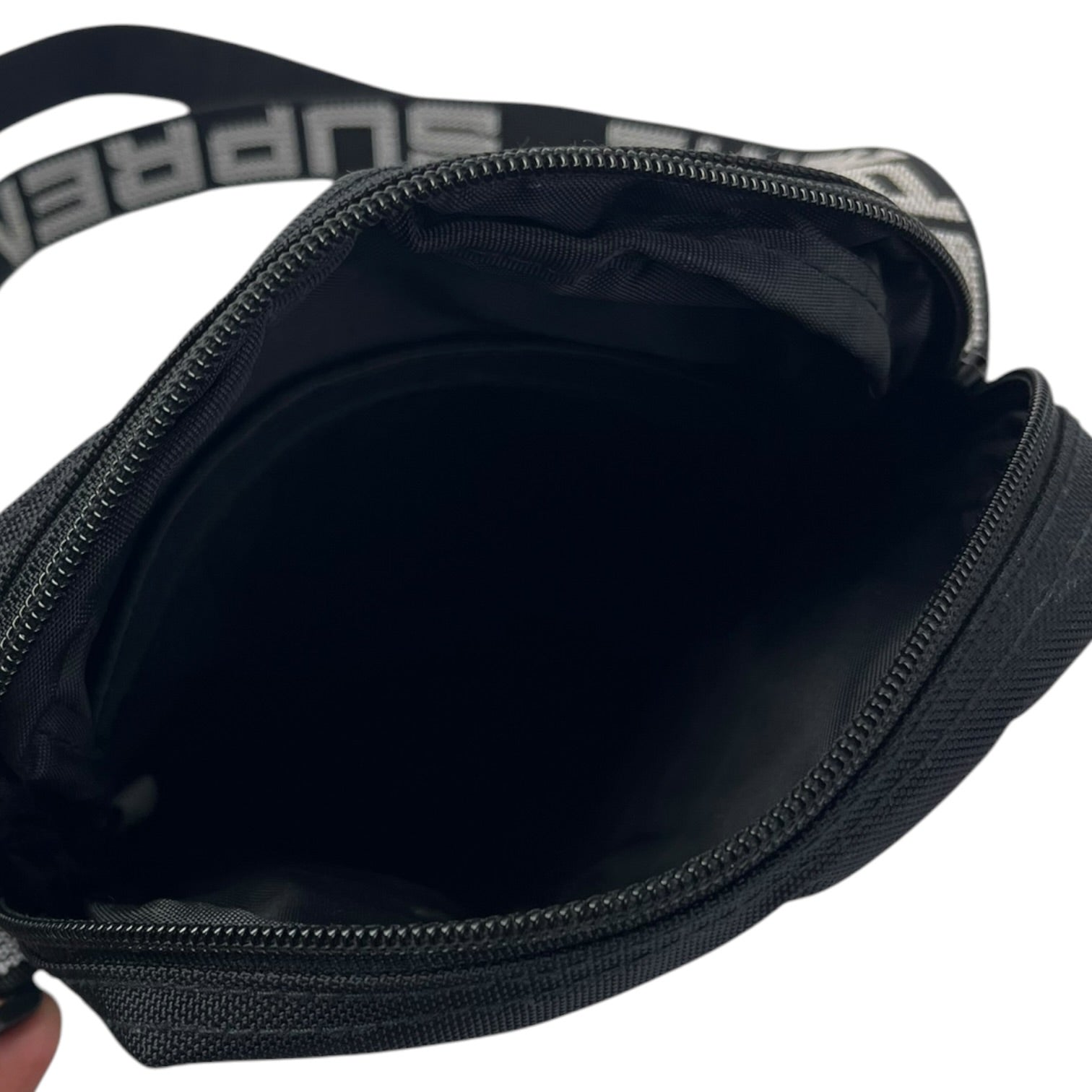 未使用品 Supreme Shoulder Bag Black X-Pac Supreme Shoulder Bag (SS24) Black - SS24 - US