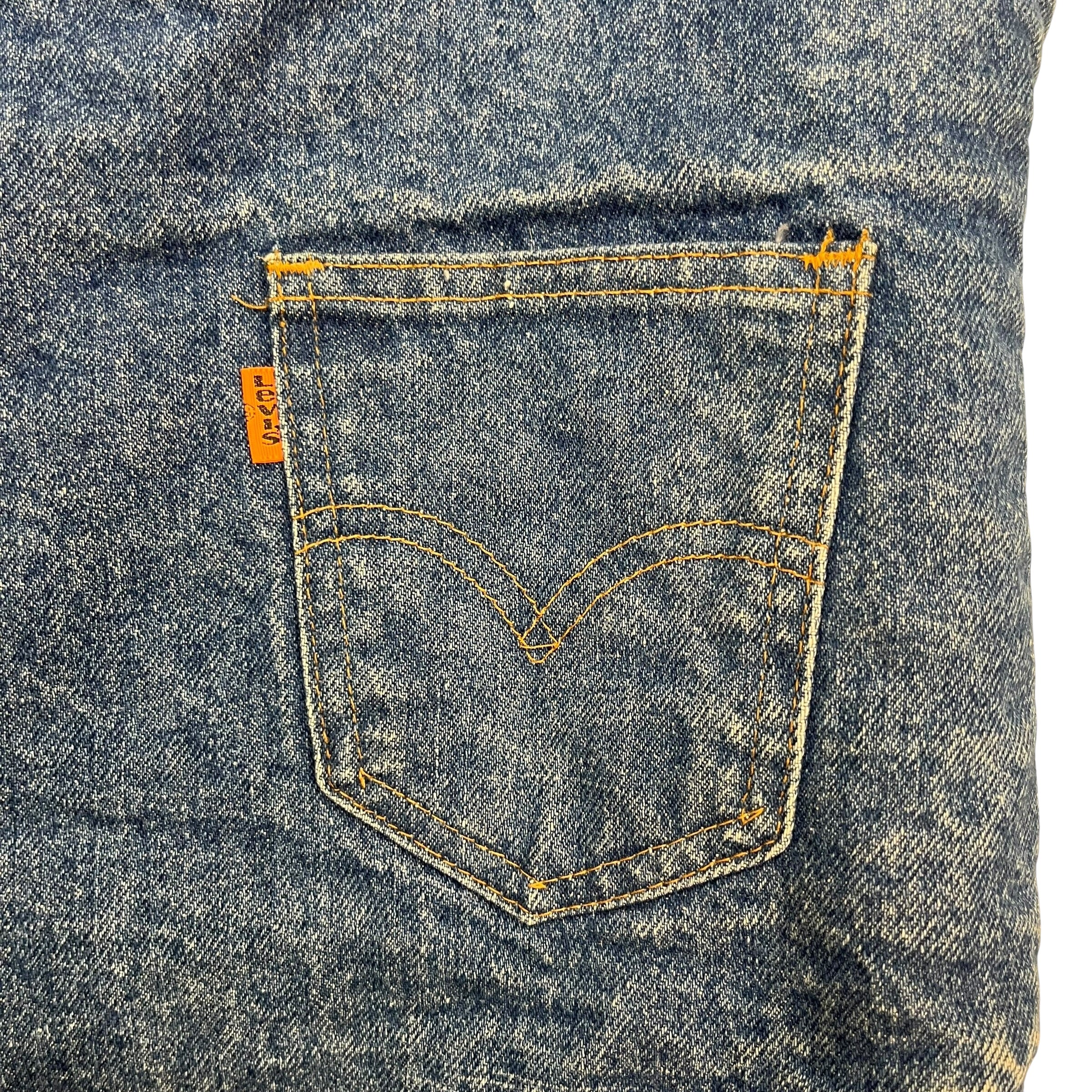 Vintage Levi’s Sherpa Lined Denim Vest Medium Wash Blue