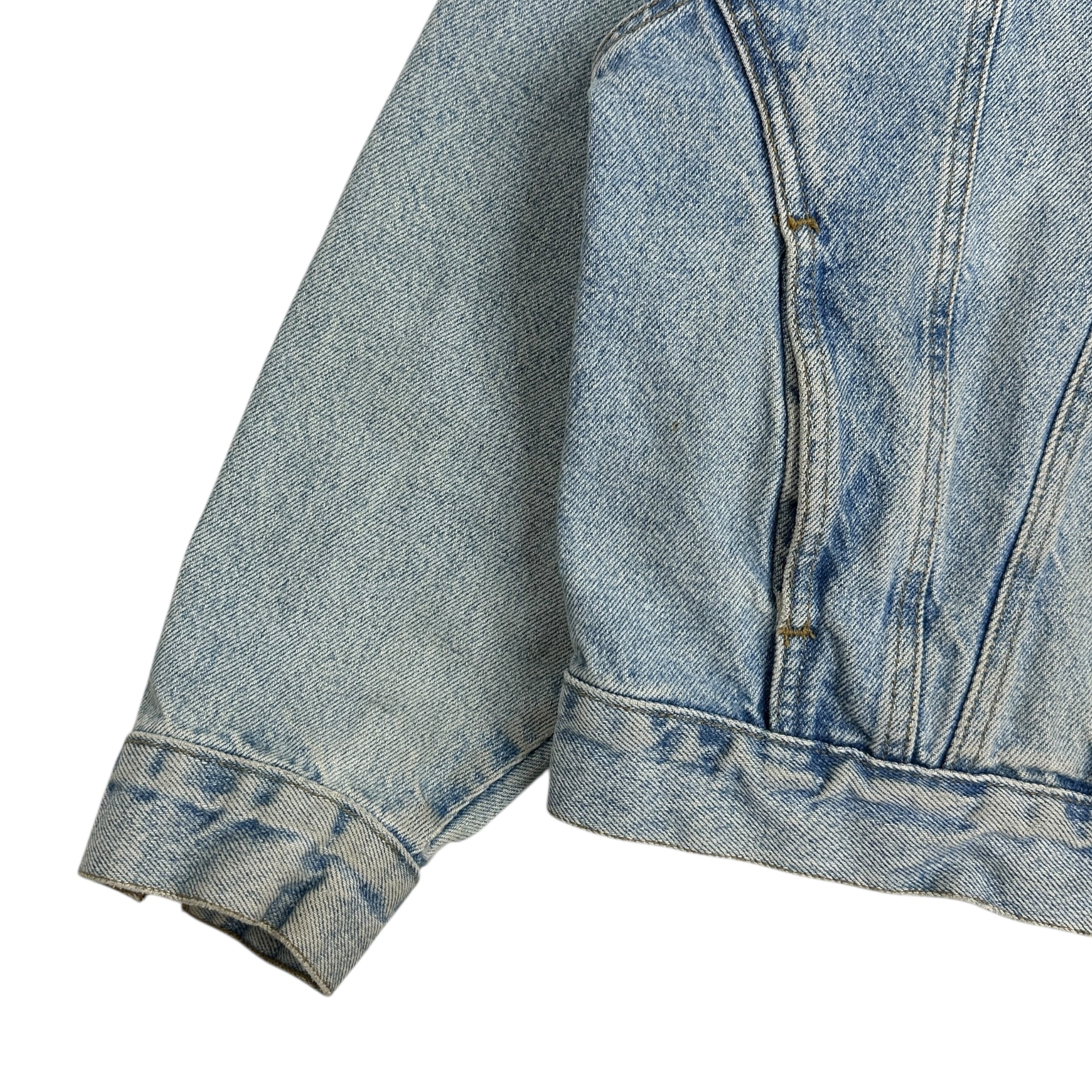 Vintage Guess U.S.A Women’s Light Wash Denim Jacket