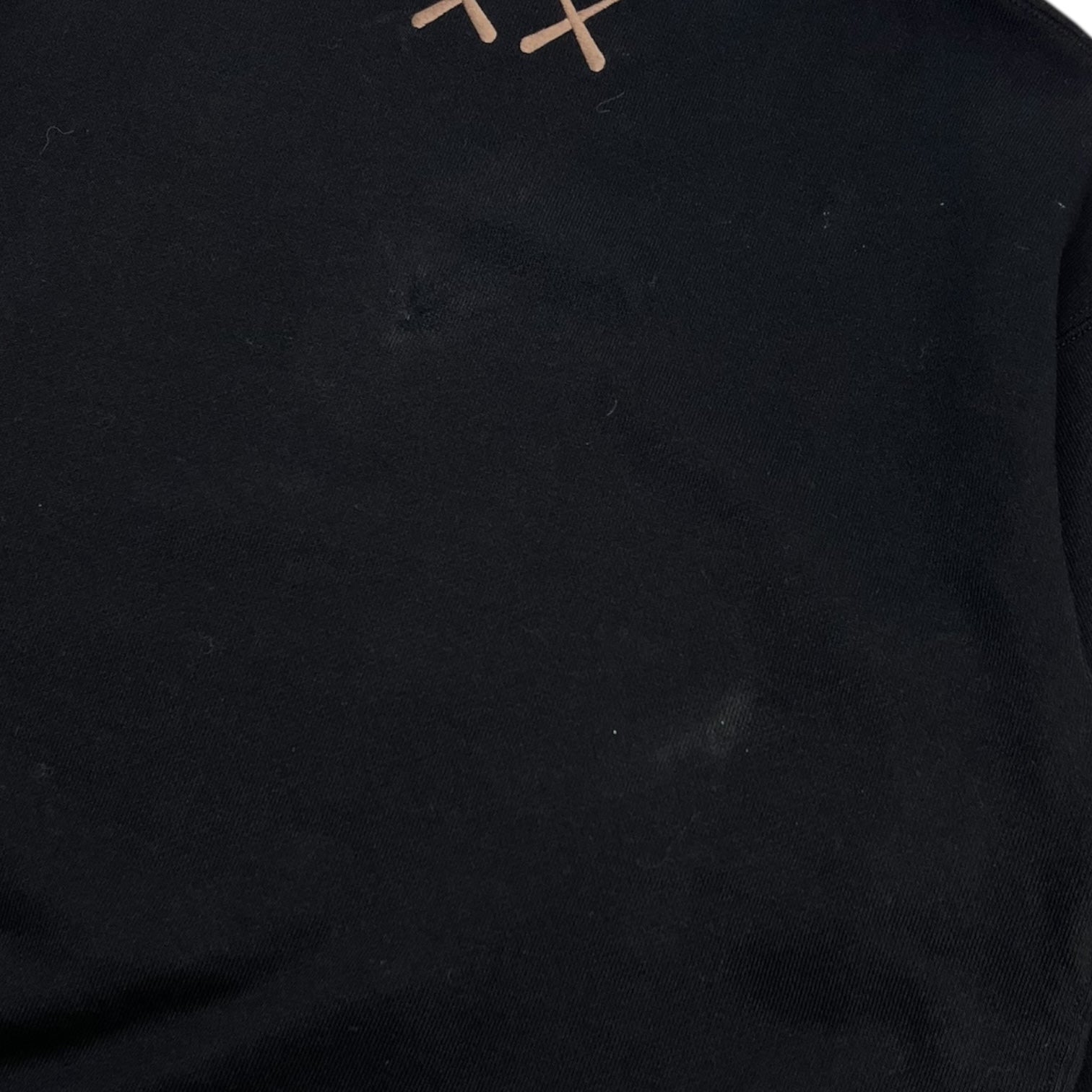 Kaws x Uniqlo Crew Black