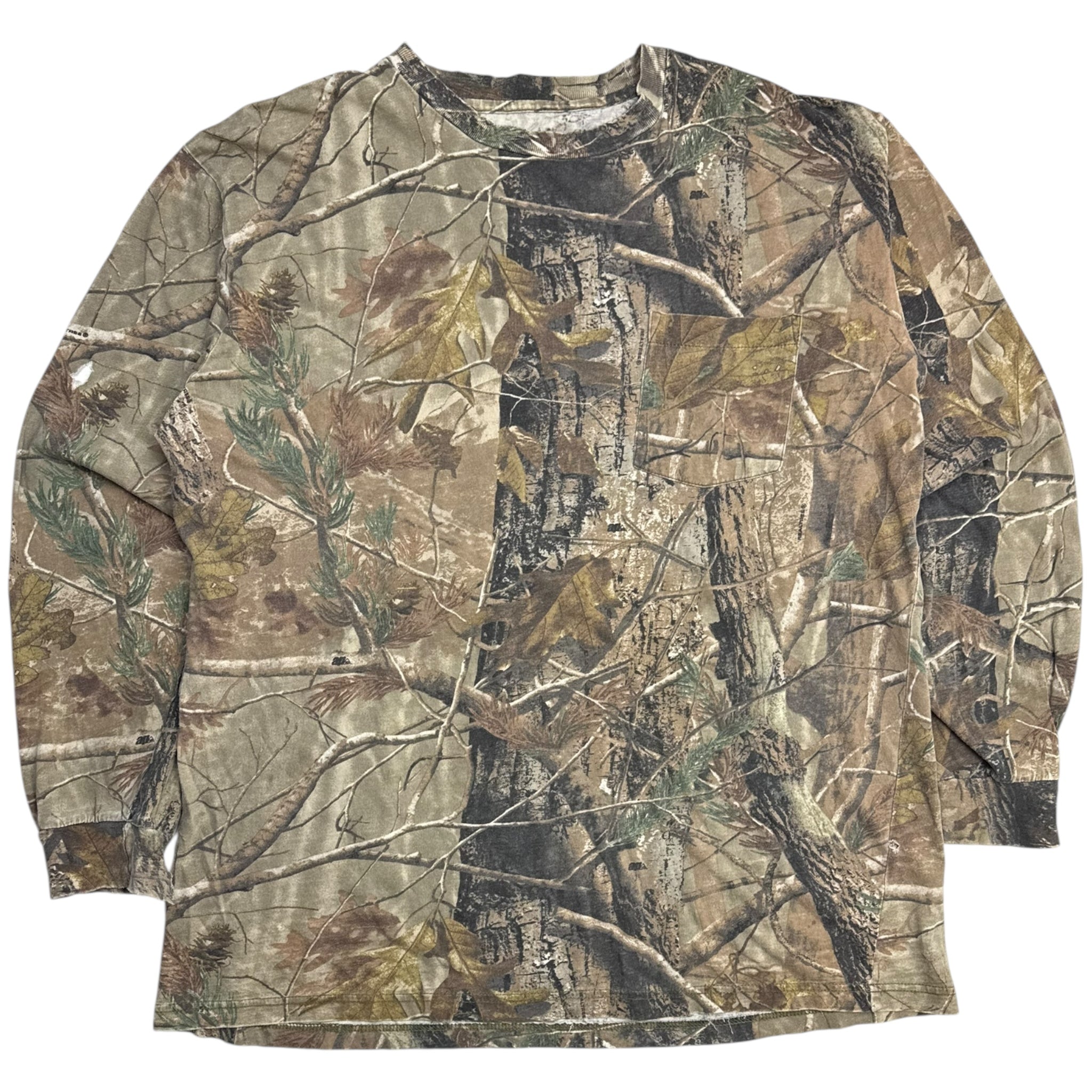 Vintage Distressed Realtree Longsleeve Pocket T-Shirt