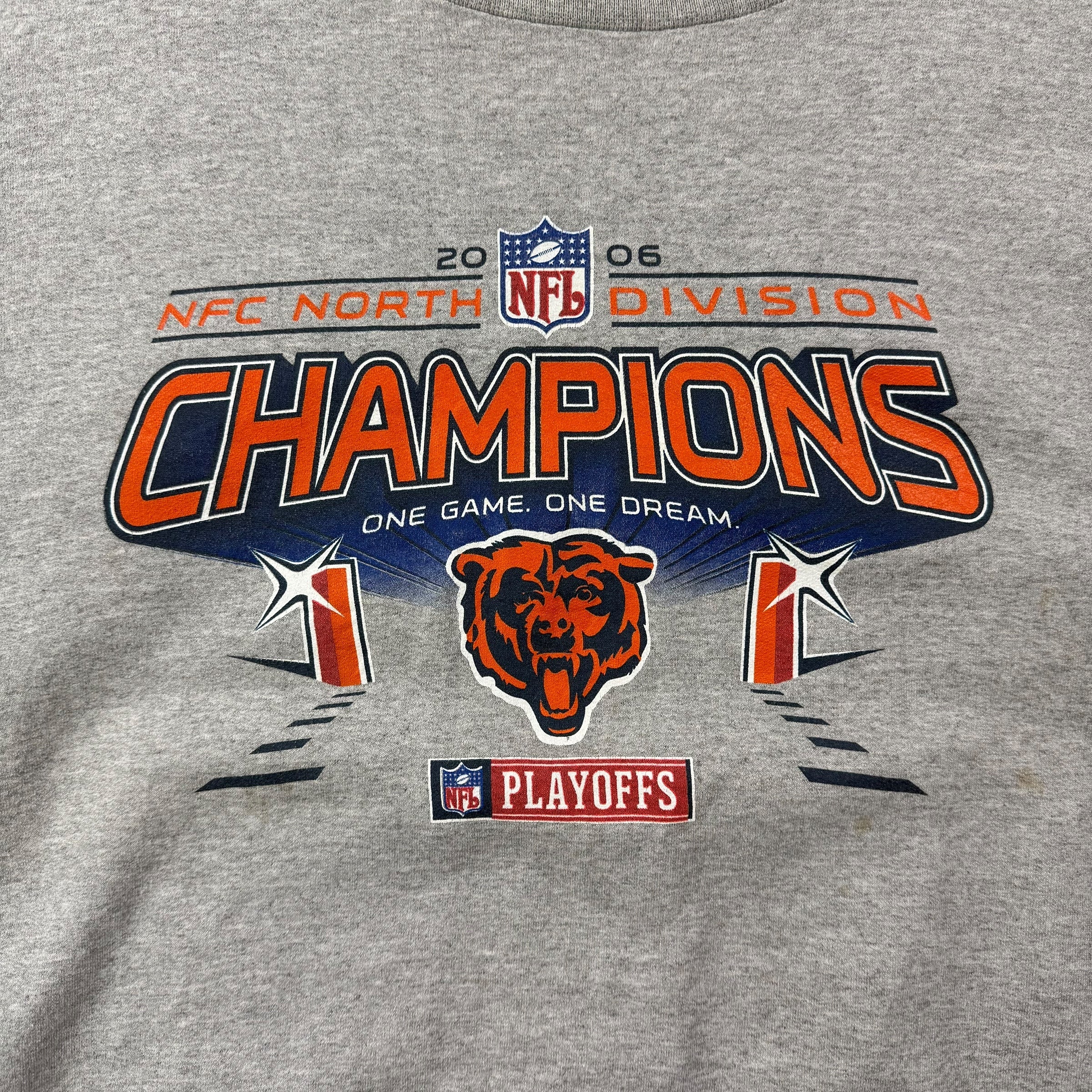 2006 Chicago Bears NFC North Champions Crewneck Grey