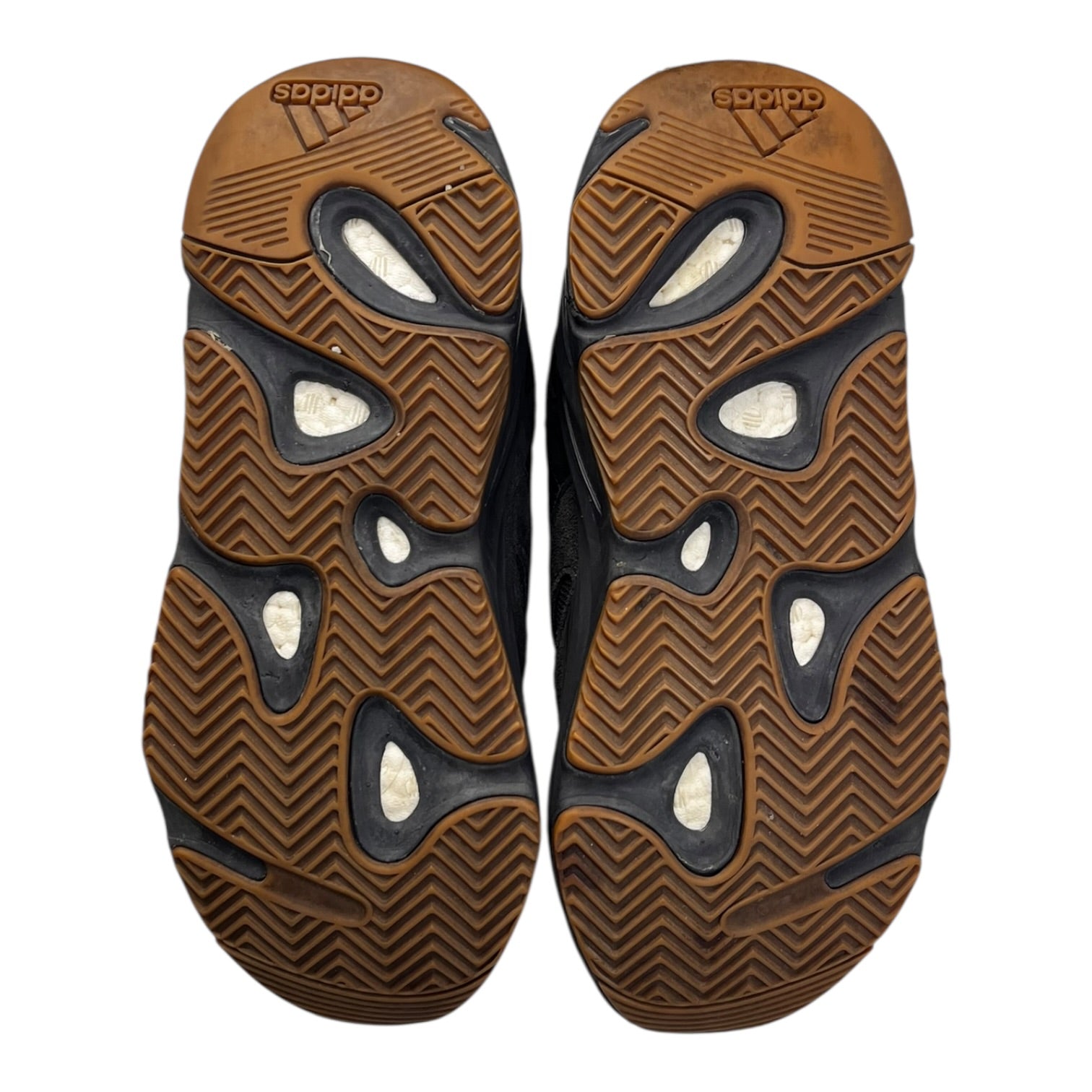 adidas Yeezy Boost 700 Utility Black (Used)