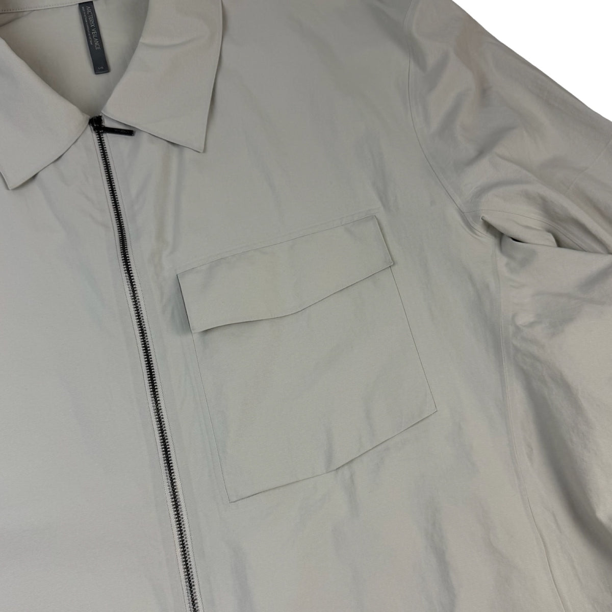 Arc’teryx Veilance Spere SL Jacket M Cream