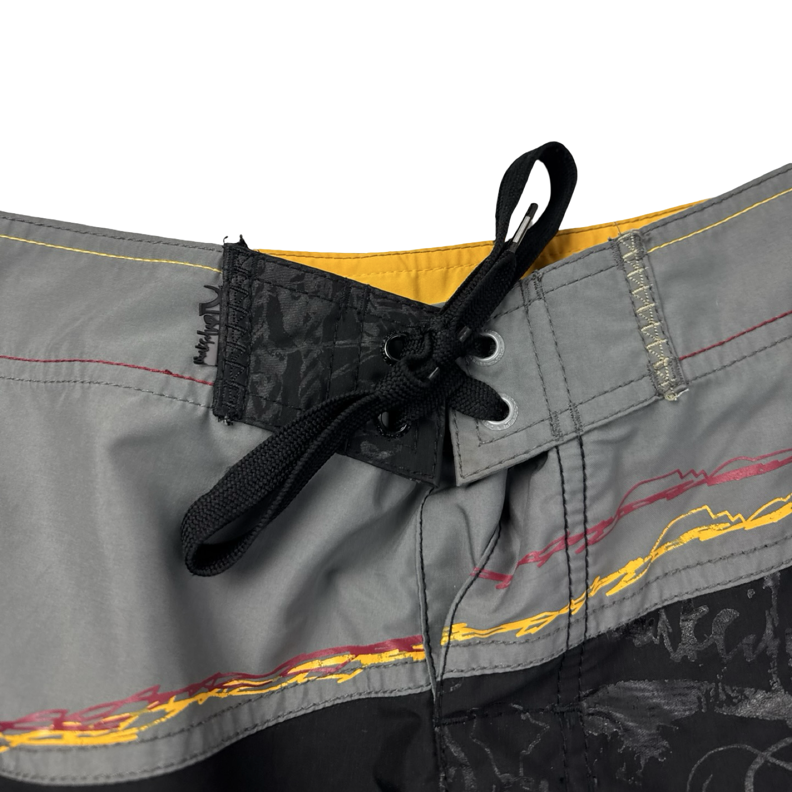 Y2K Quiksilver ‘Eddie Aiken’ Surf Board Shorts Black/Yellow