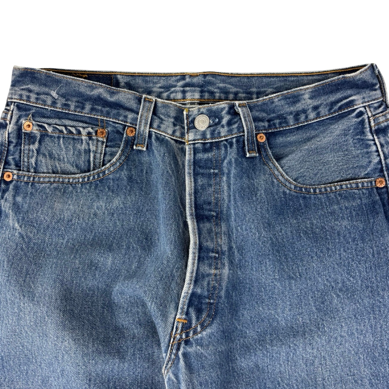 Vintage Levi’s 501XX Medium Wash Jean
