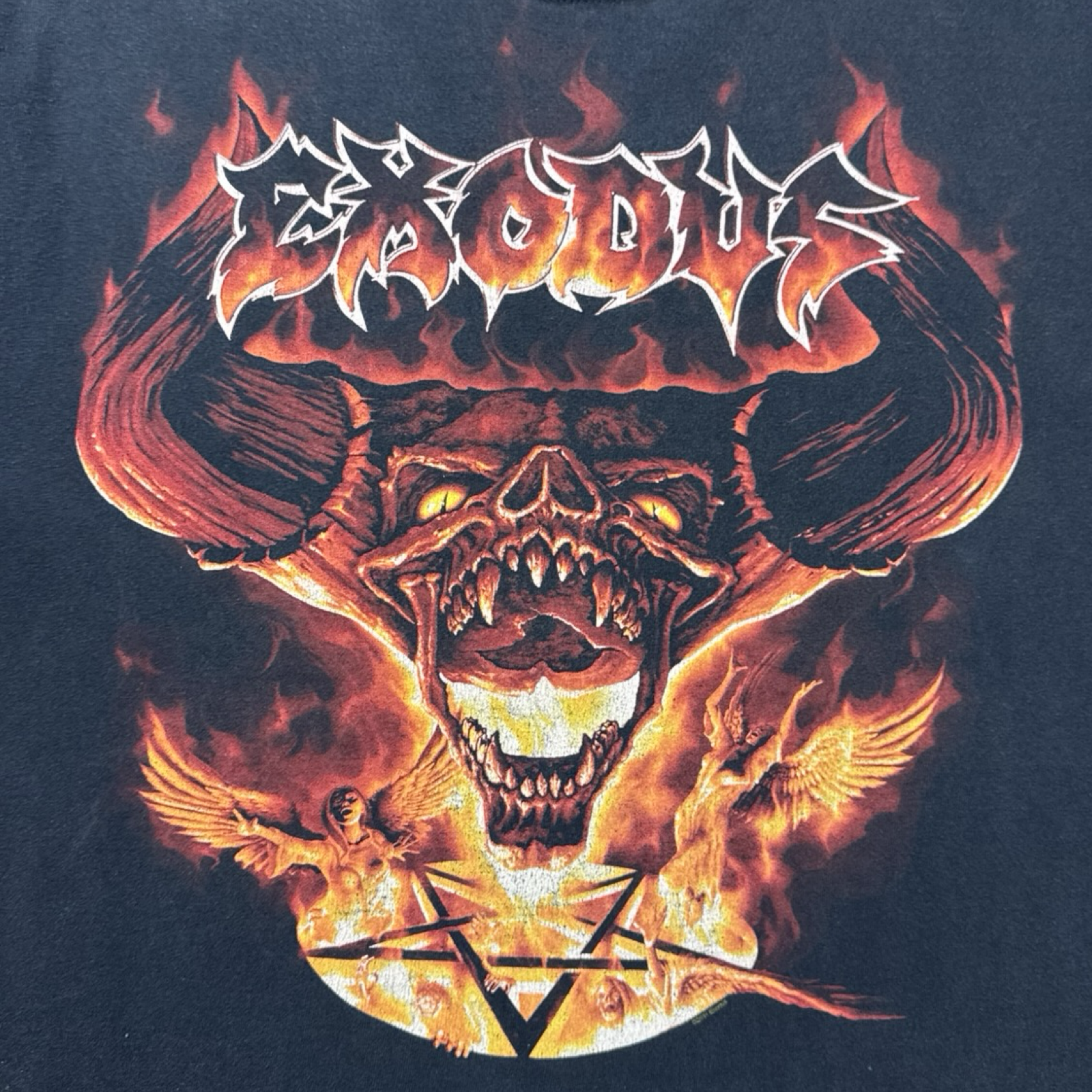 Y2K Exodus Hell On Earth Tour Metal Band T-Shirt