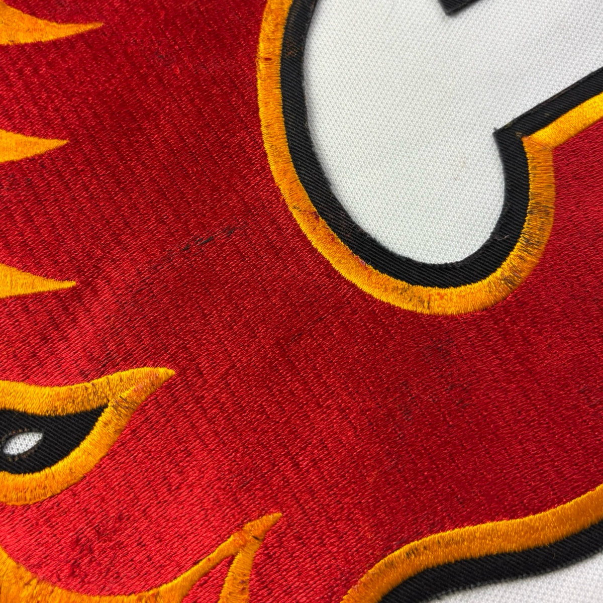‘90s CCM Calgary Flames Pedestal Home Jersey