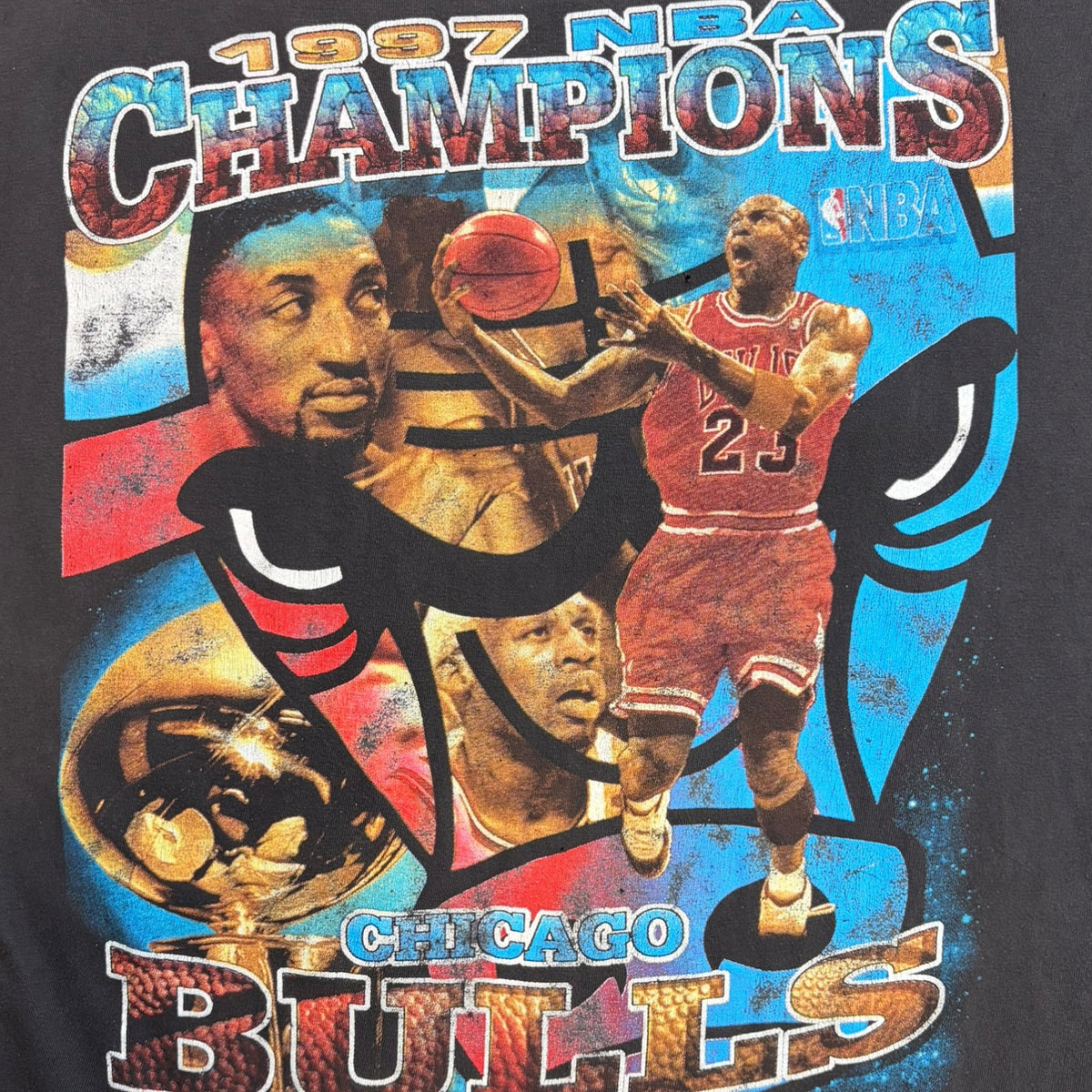 Vintage 1997 Chicago Bulls NBA Champions T-Shirt Black