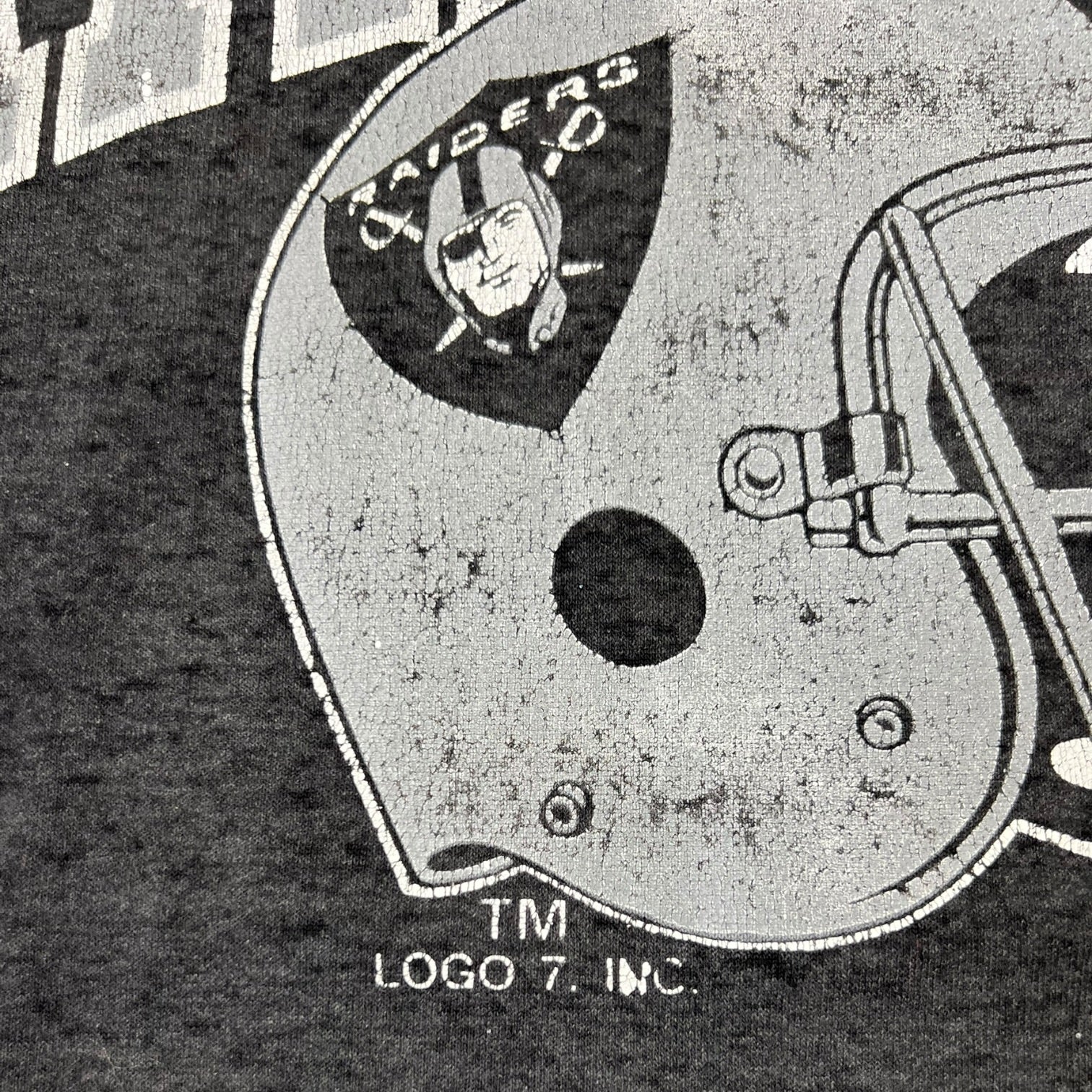 Vintage Raiders Football V-Neck 3/4 Sleeve T-Shirt Grey