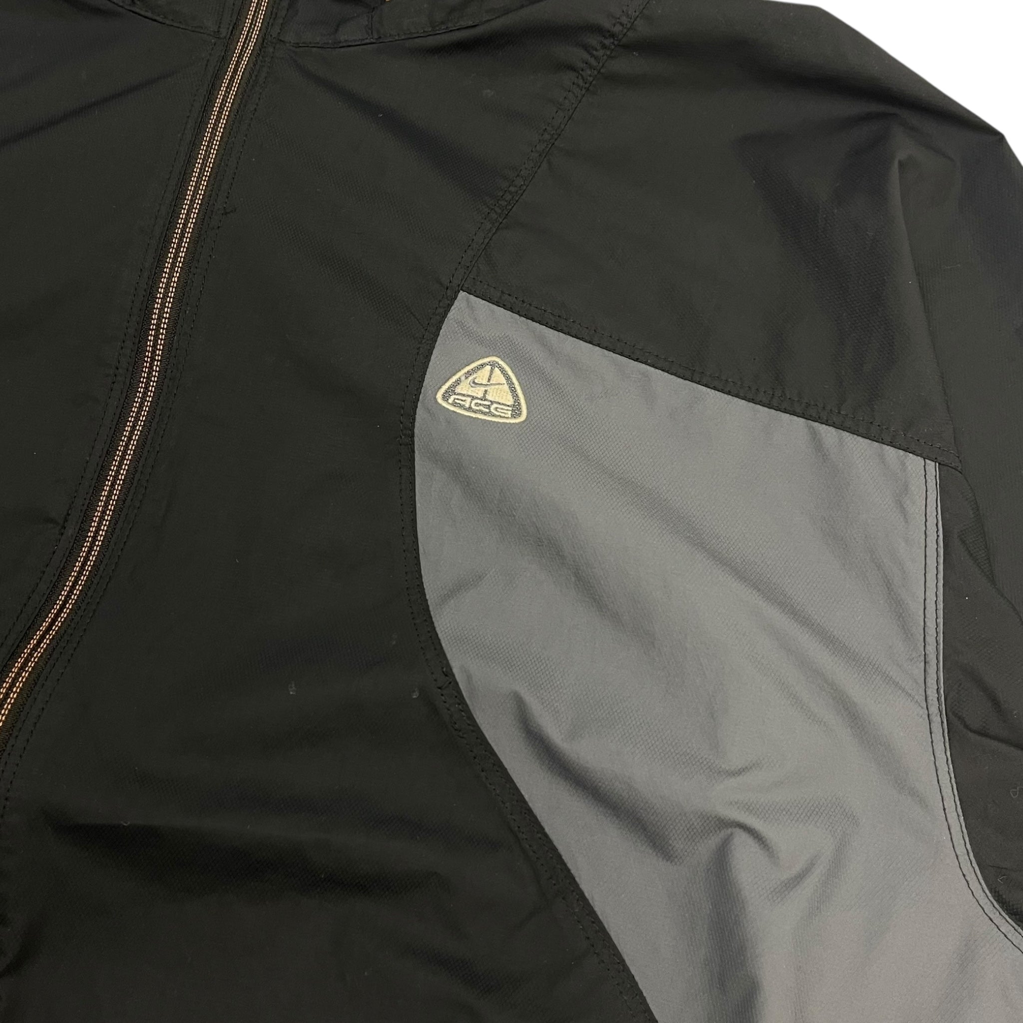 Vintage Nike ACG Windbreaker Grey