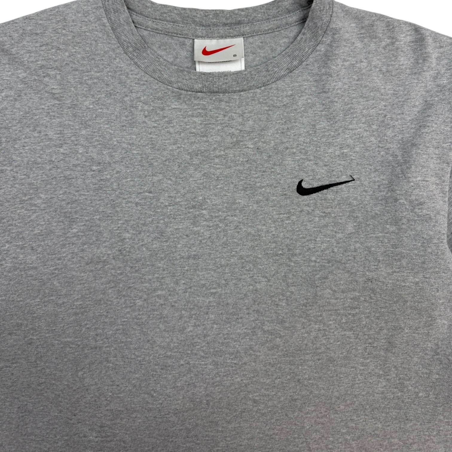 Vintage Nike Mini Swoosh T-Shirt Grey