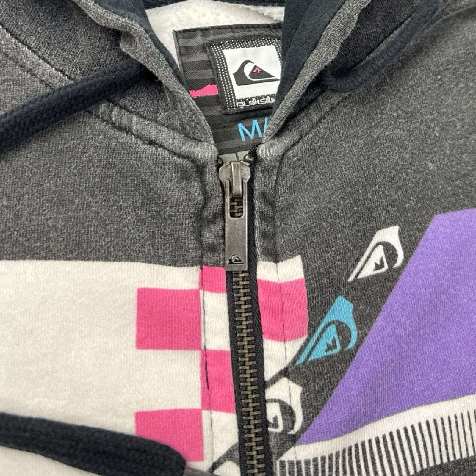 Vintage Y2K Quiksilver Surf Scene Zip Up Hoodie