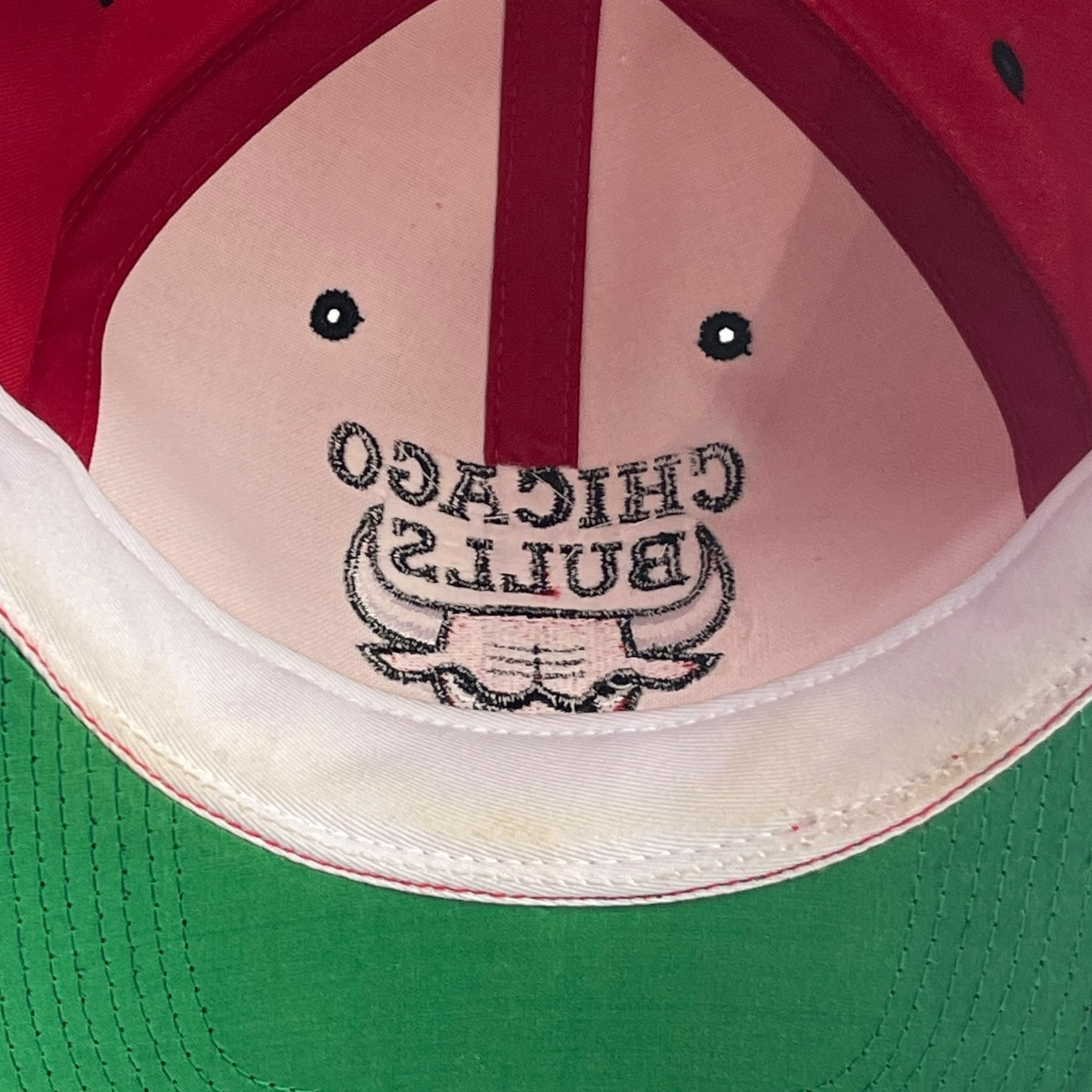 Vintage Chicago Bulls NBA Snap-Back Hat