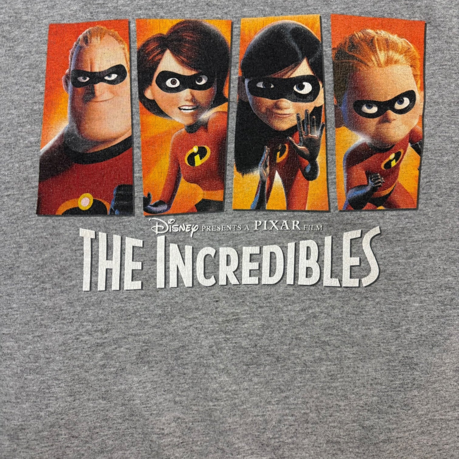 Vintage Pixar The Incredibles Tee Grey