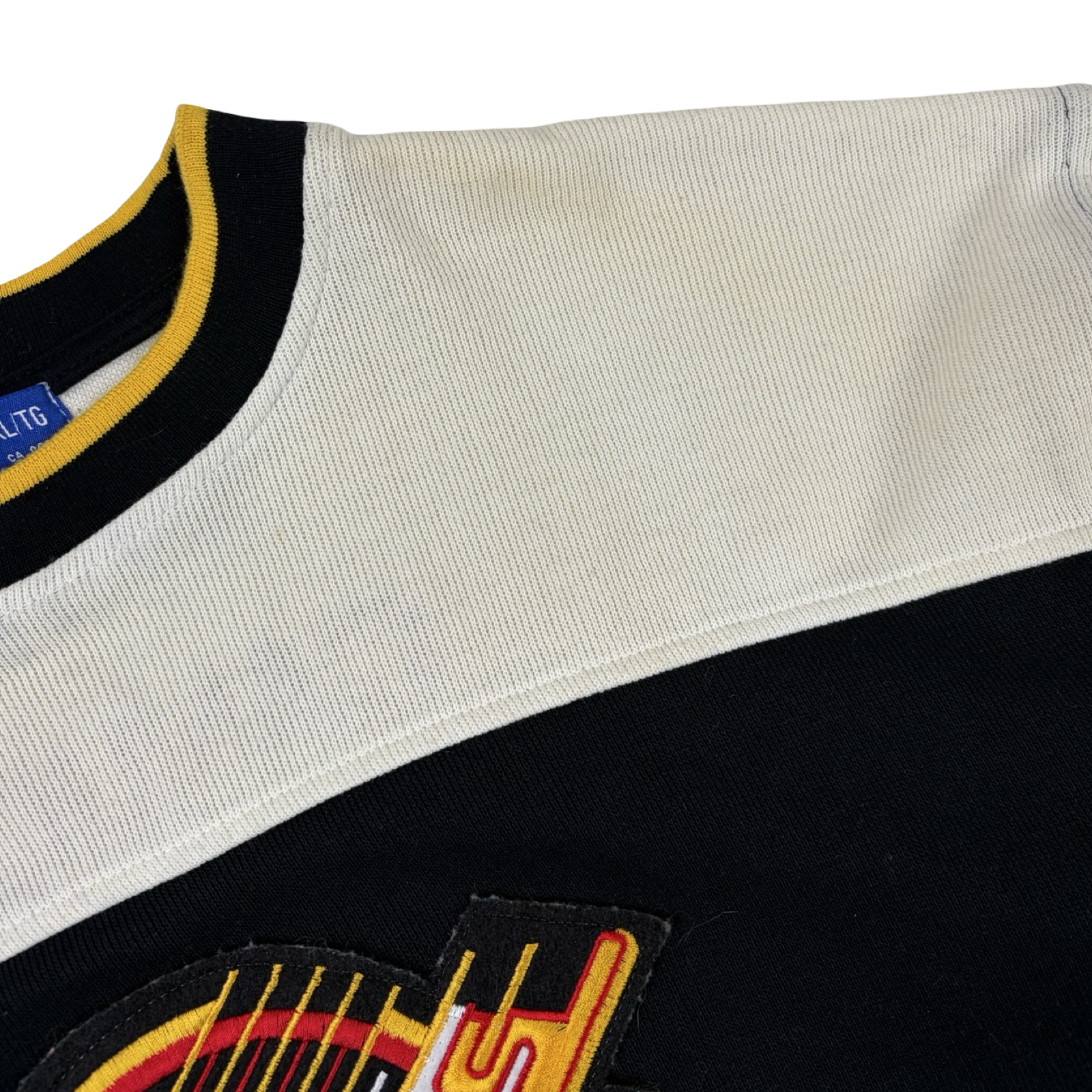 Vintage Vancouver Canucks Jersey Black
