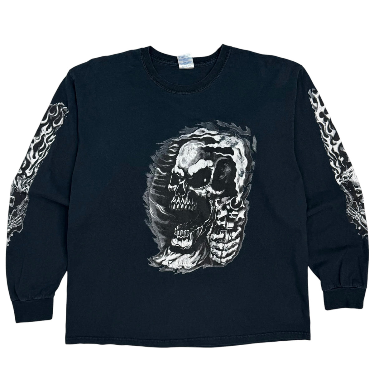 Vintage Flaming Skulls Longsleeve Black