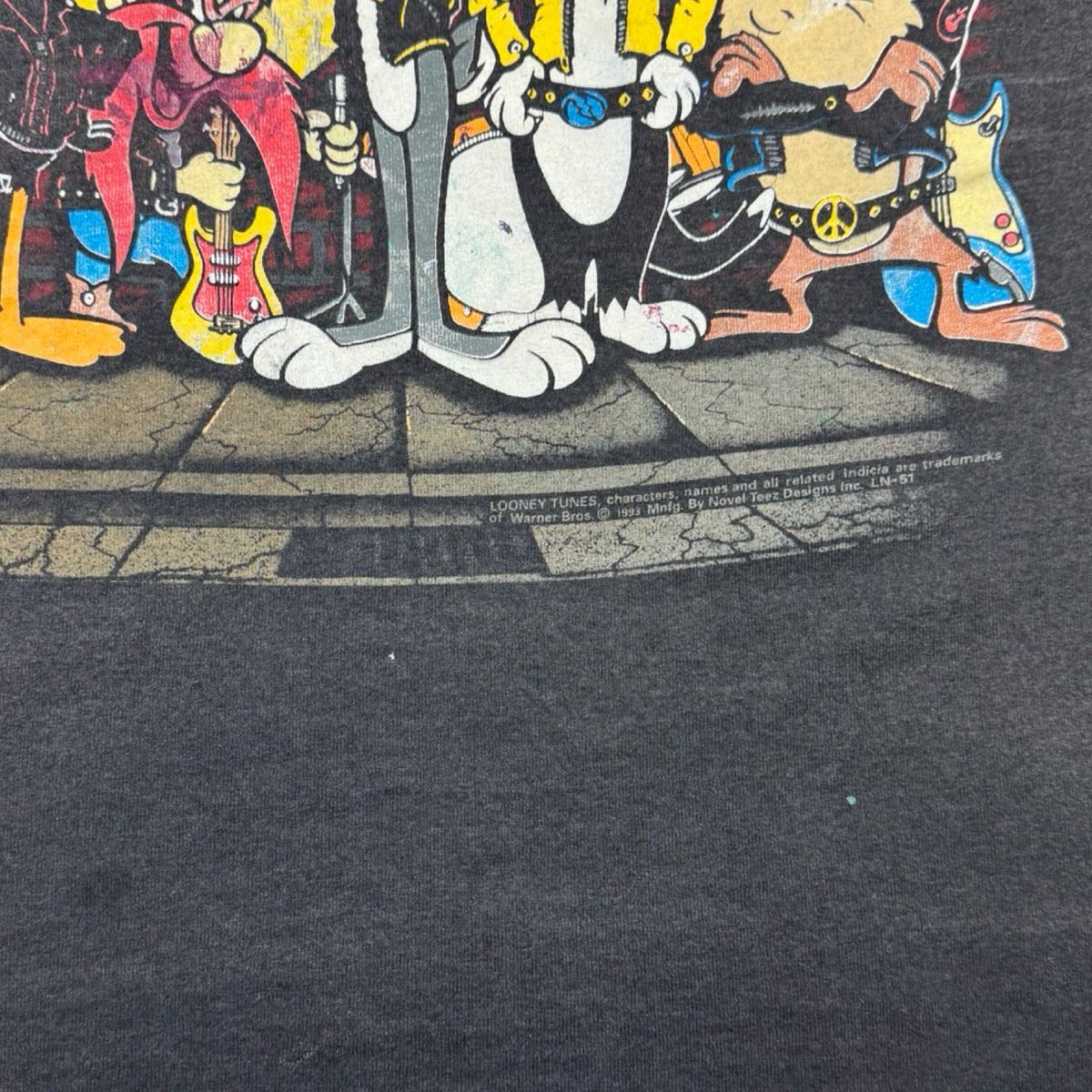 1993 Looney Tunes Metal Tunes T-Shirt Faded Black
