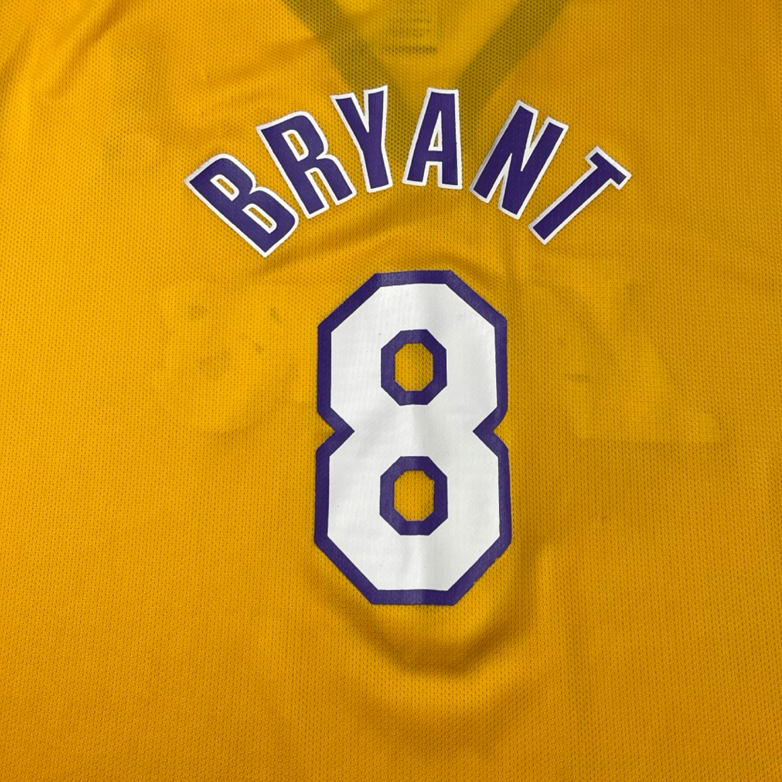 2001 Los Angeles Lakers Kobe Bryant NBA Home Jersey