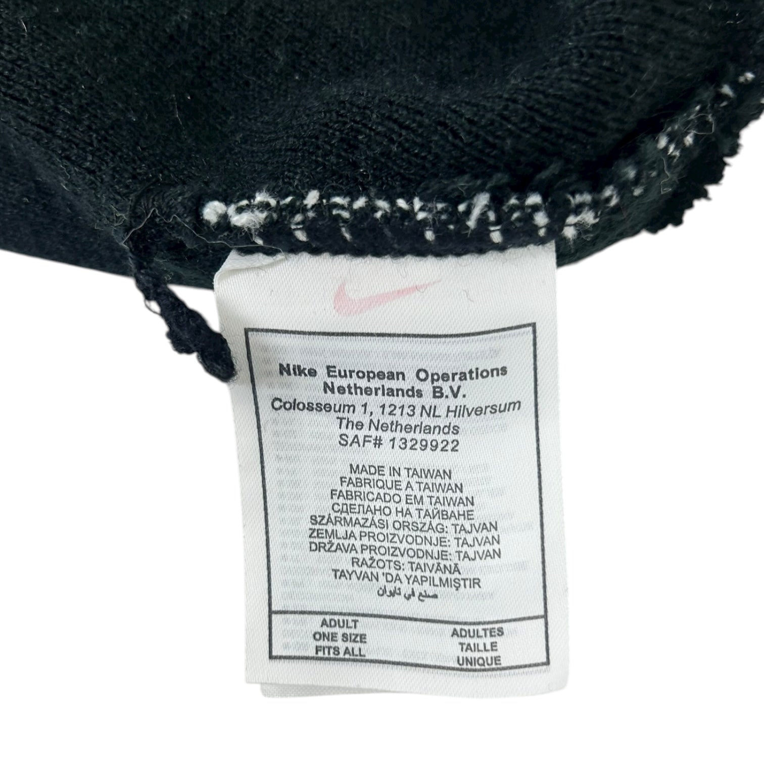 Vintage Nike Manchester United Skull Cap Beanie Black