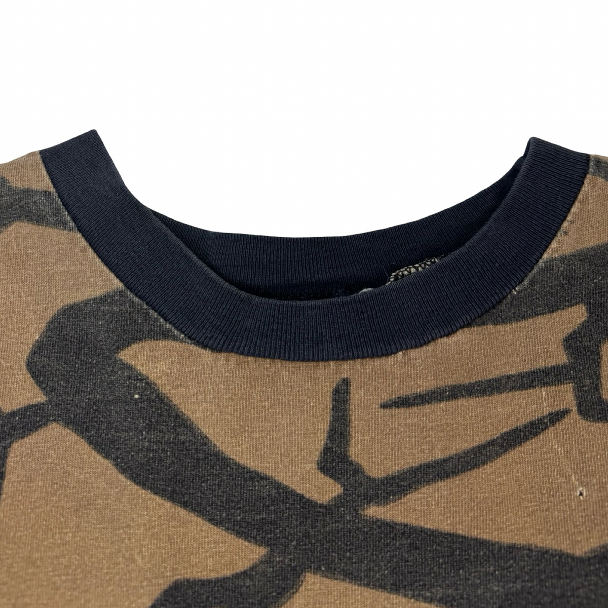 Vintage 90s Predator Camo Pocket Longsleeve