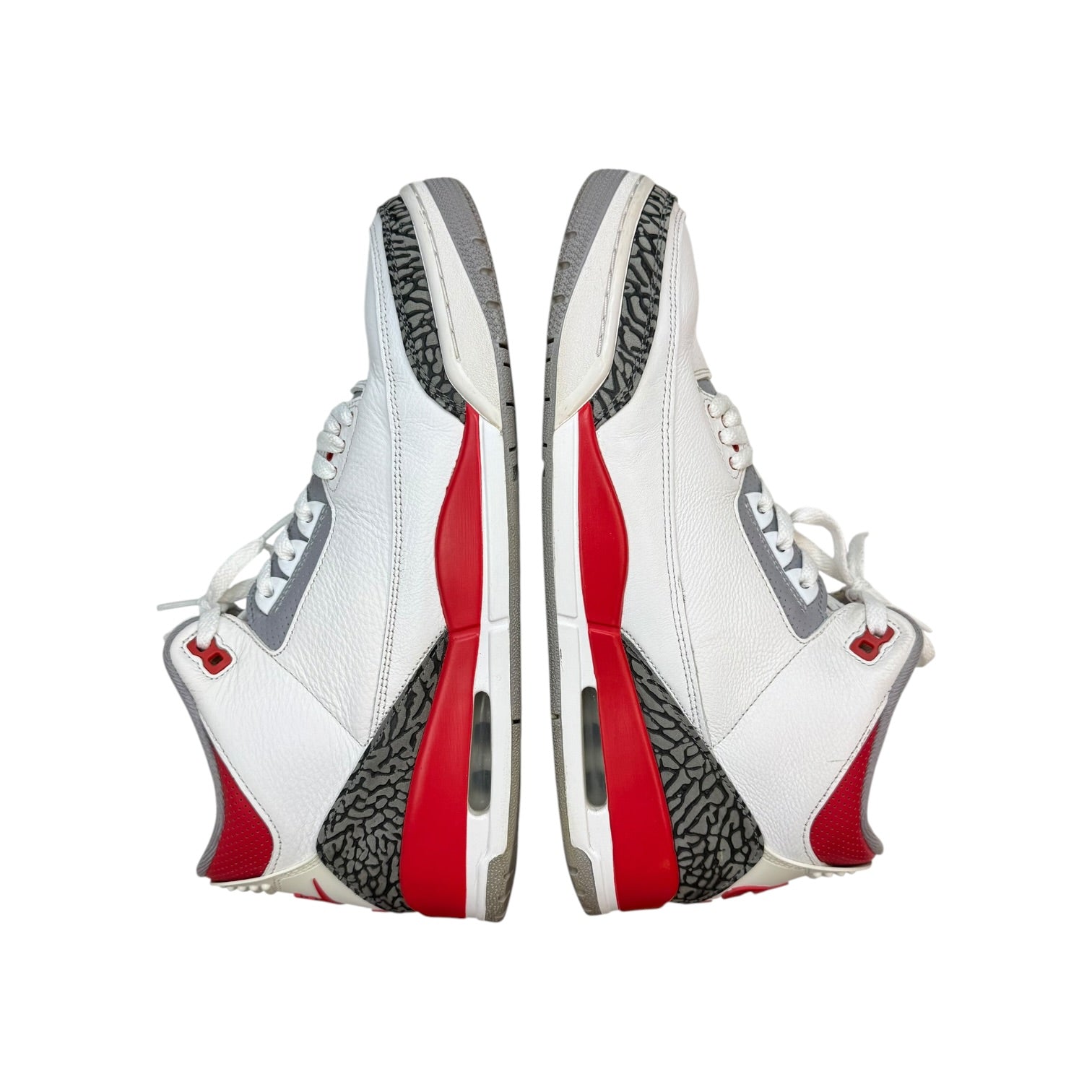 Jordan 3 Retro Fire Red (2022) (Used)