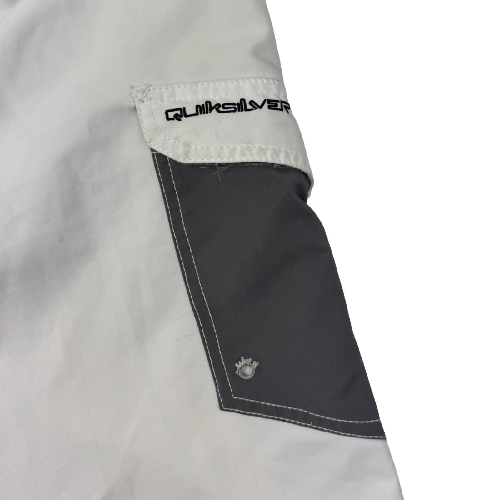 Vintage Y2K Quiksilver Cargo Board Shorts White